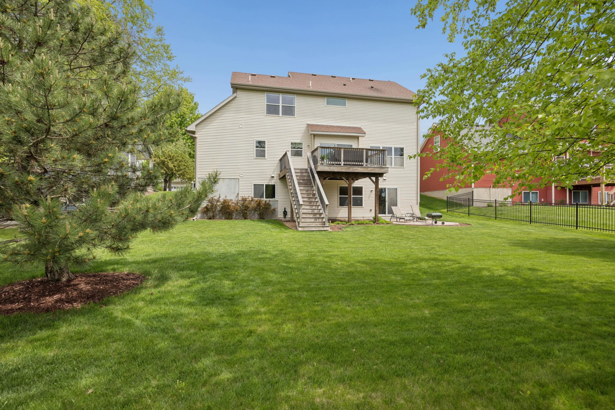 main property photo 35