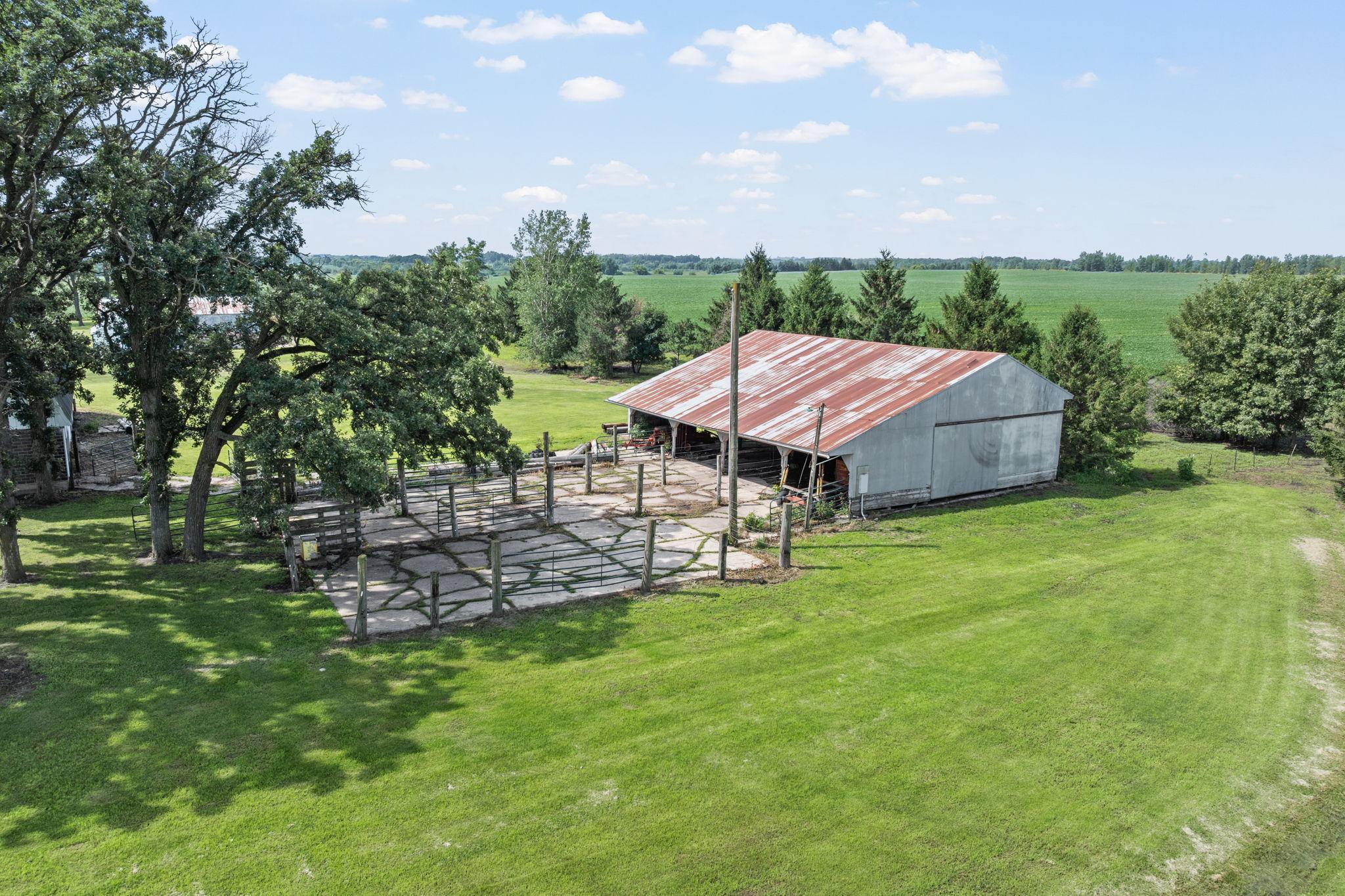 main property photo 42
