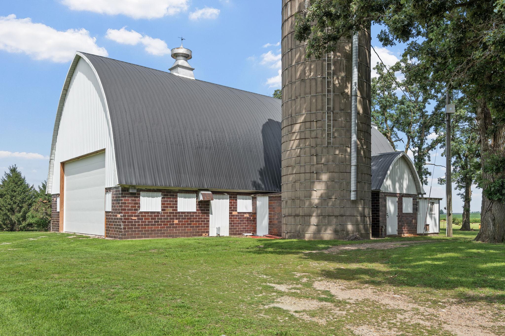 main property photo 61