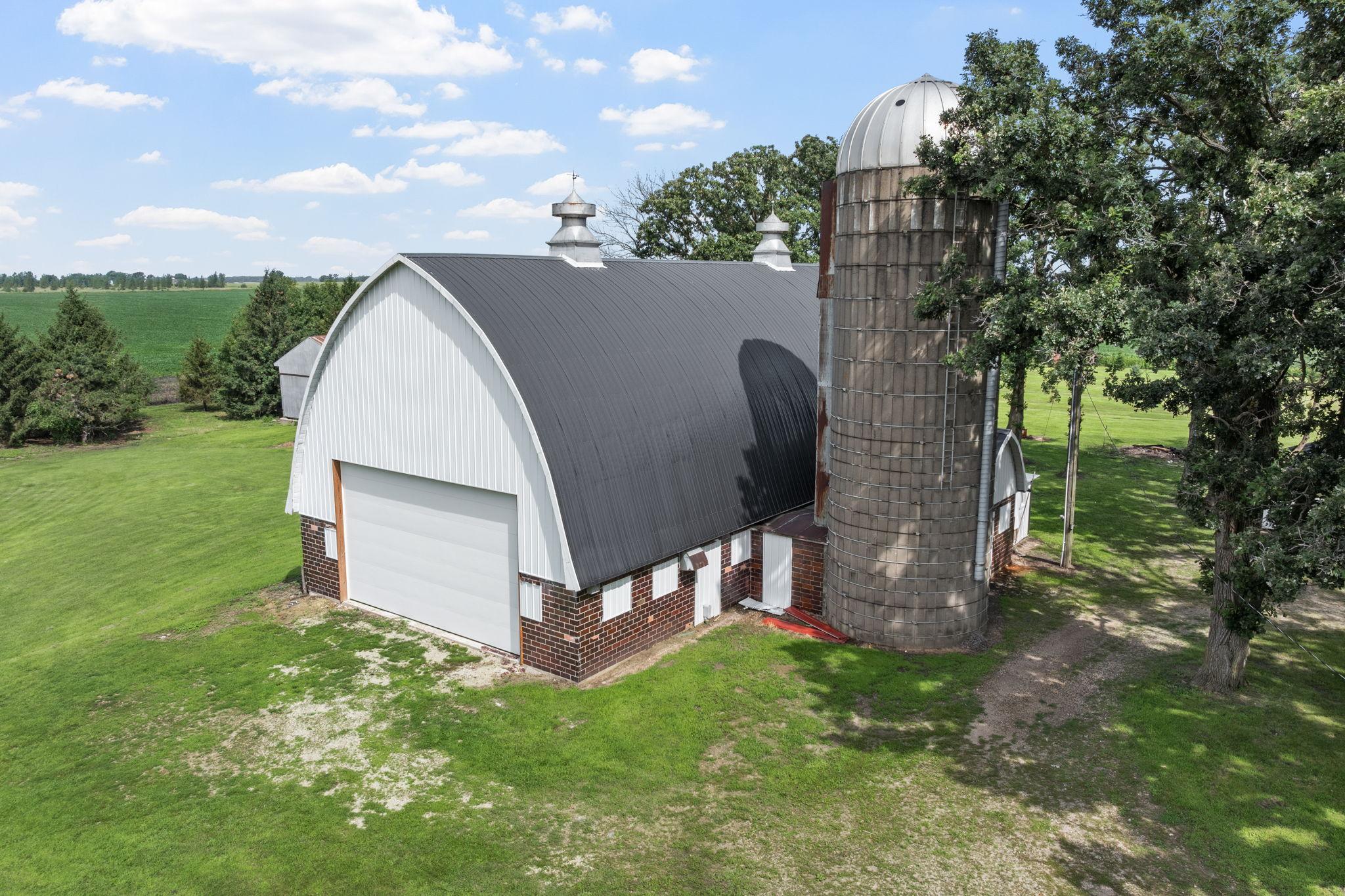 main property photo 62