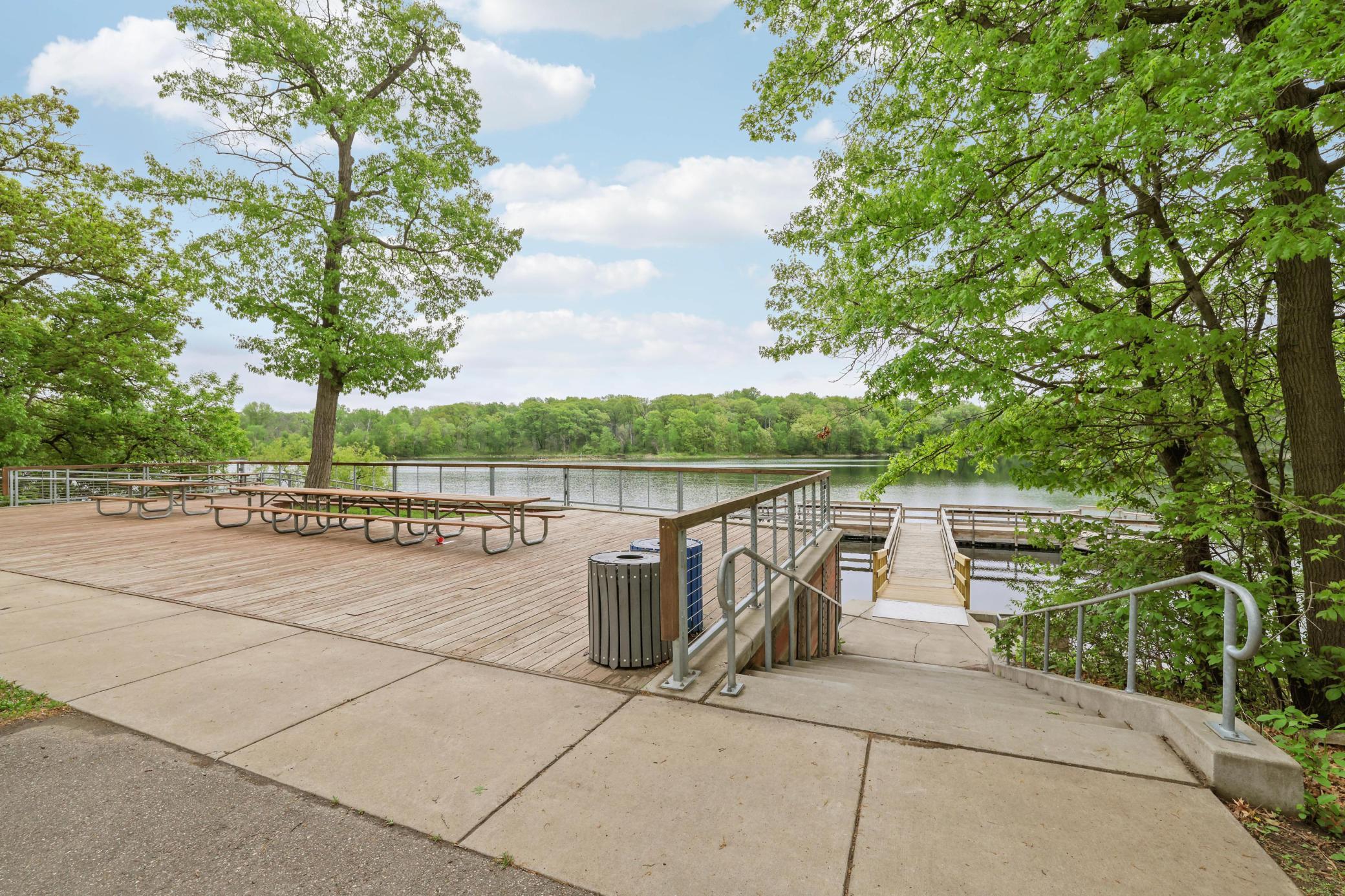 main property photo 24