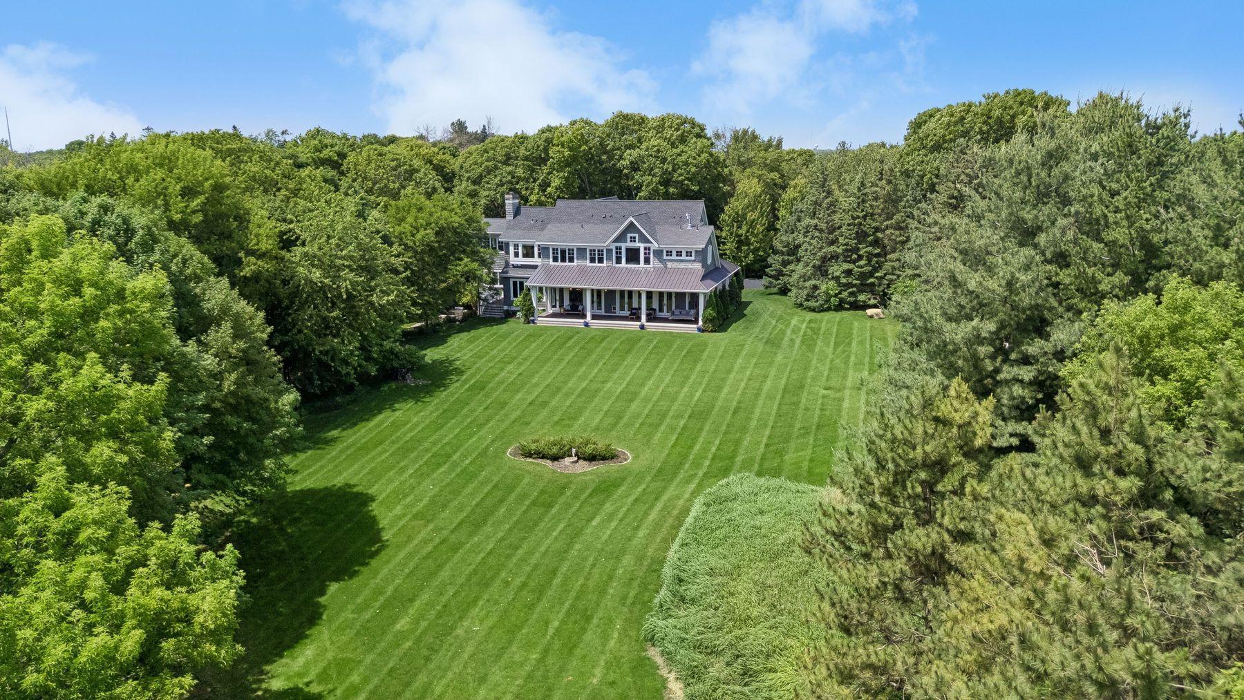 main property photo 36