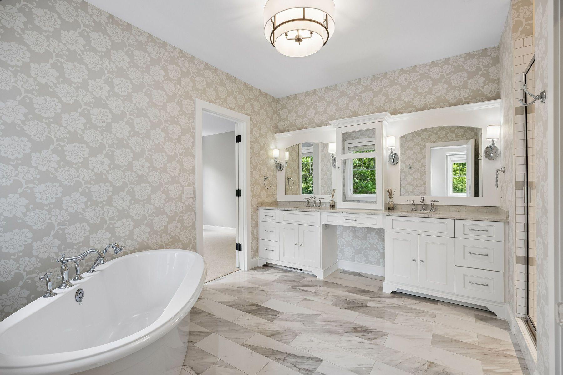 main property photo 60