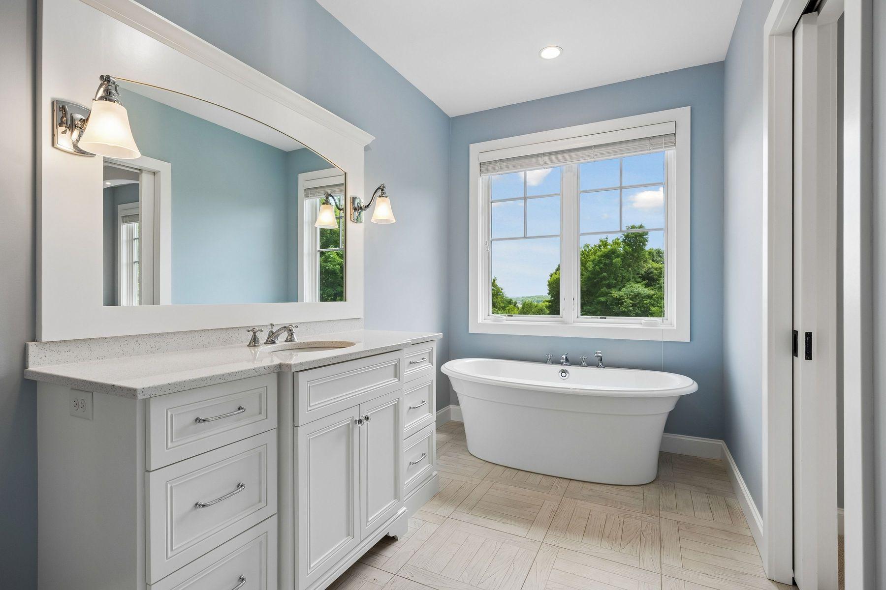main property photo 64