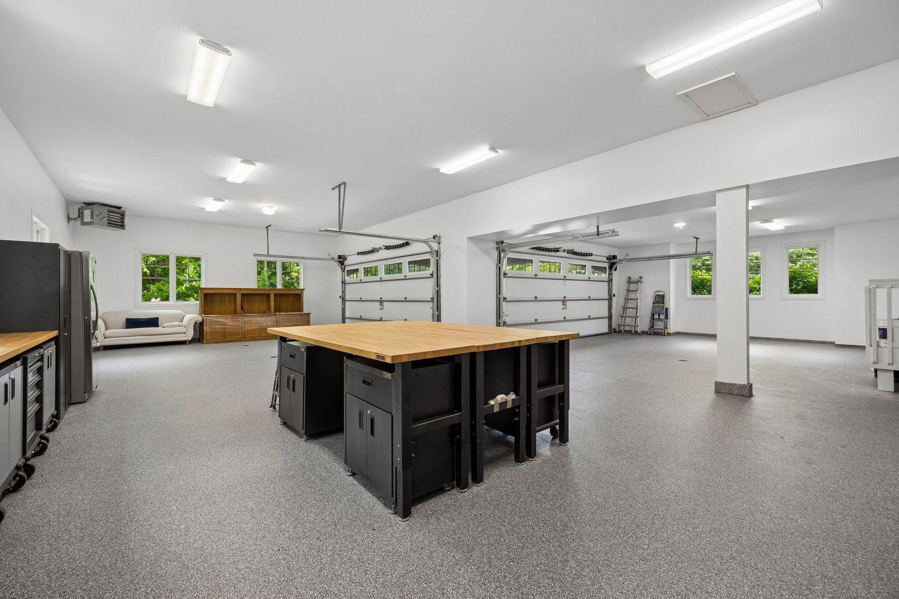 main property photo 66