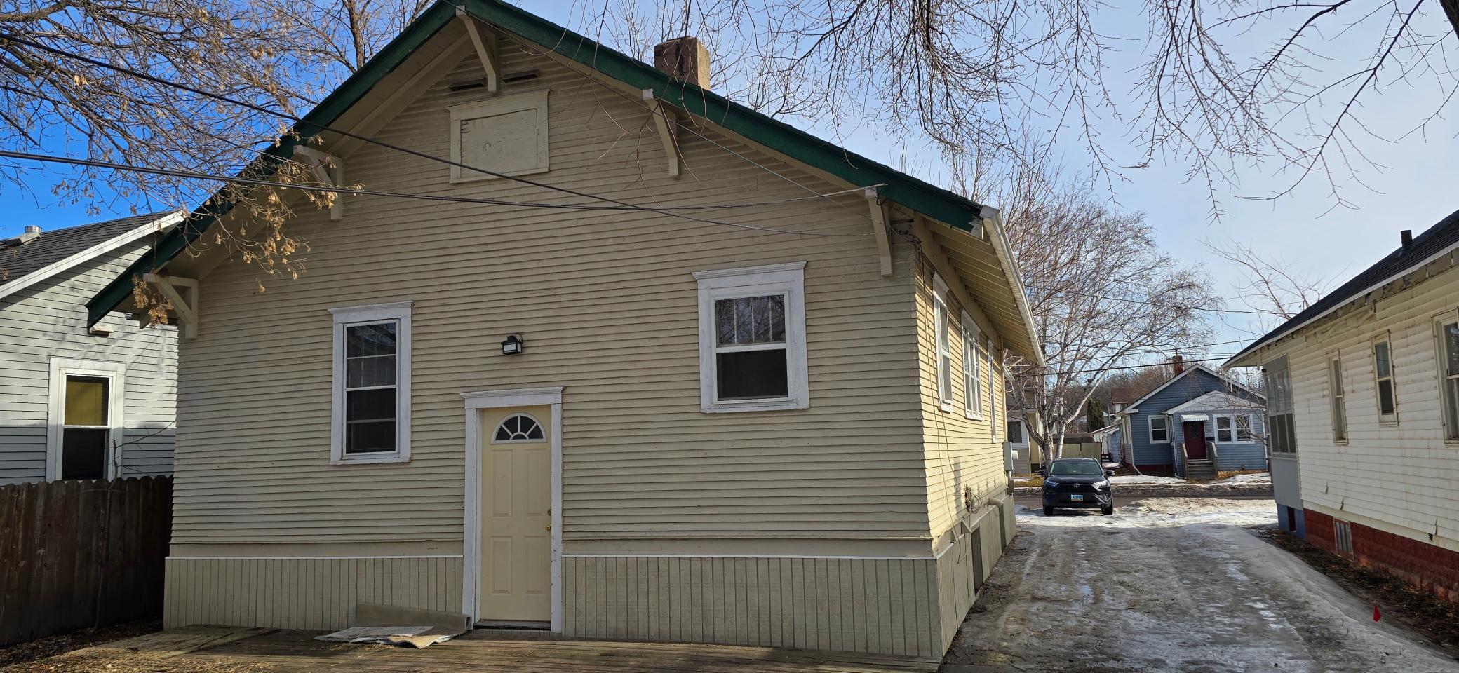 main property photo 15