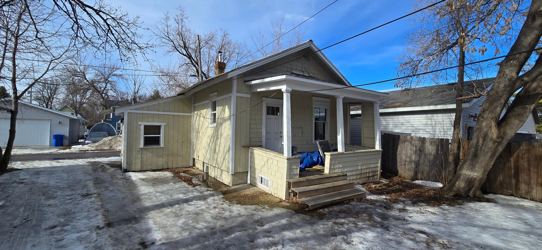 main property photo 8