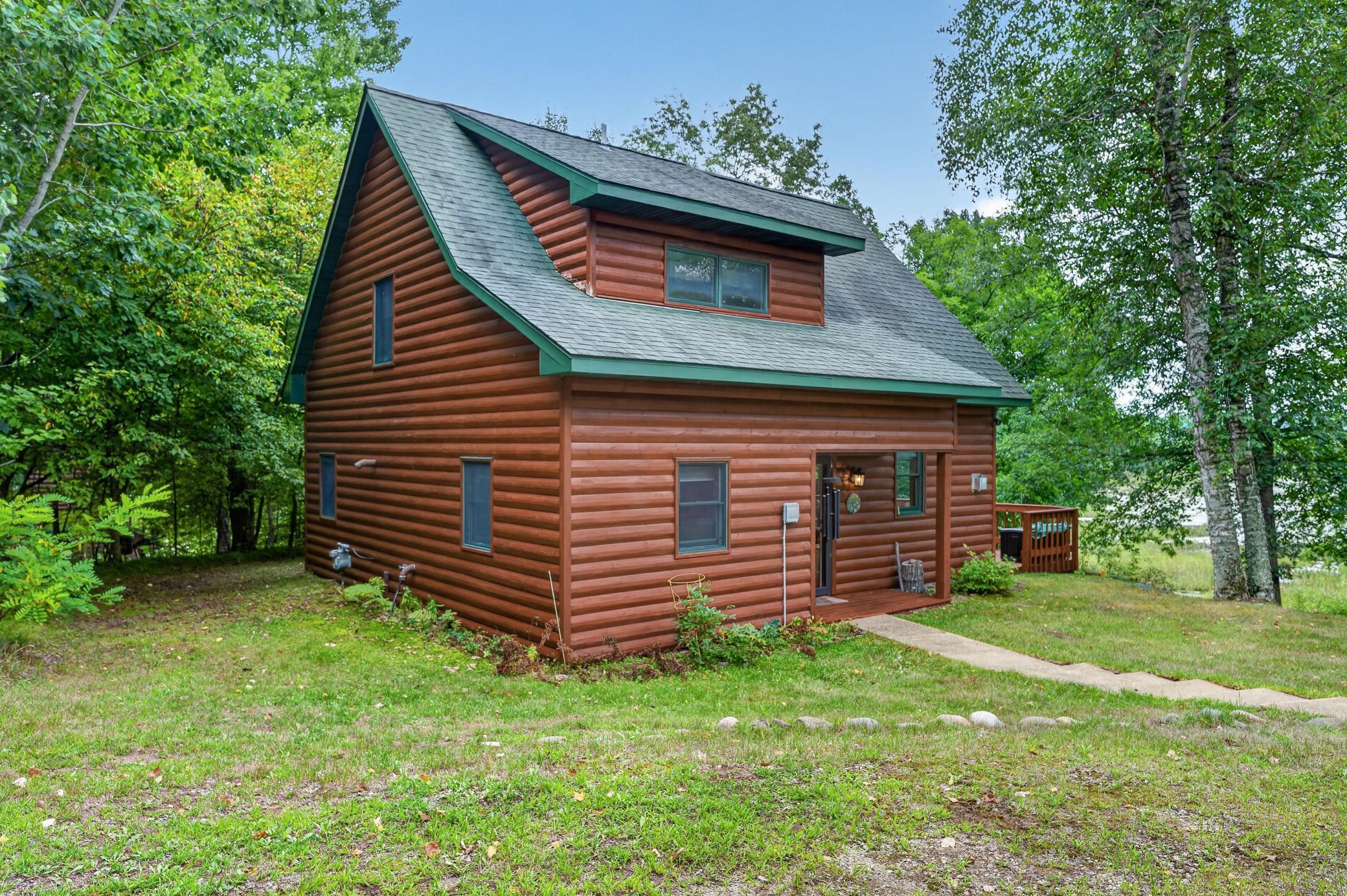 main property photo 11