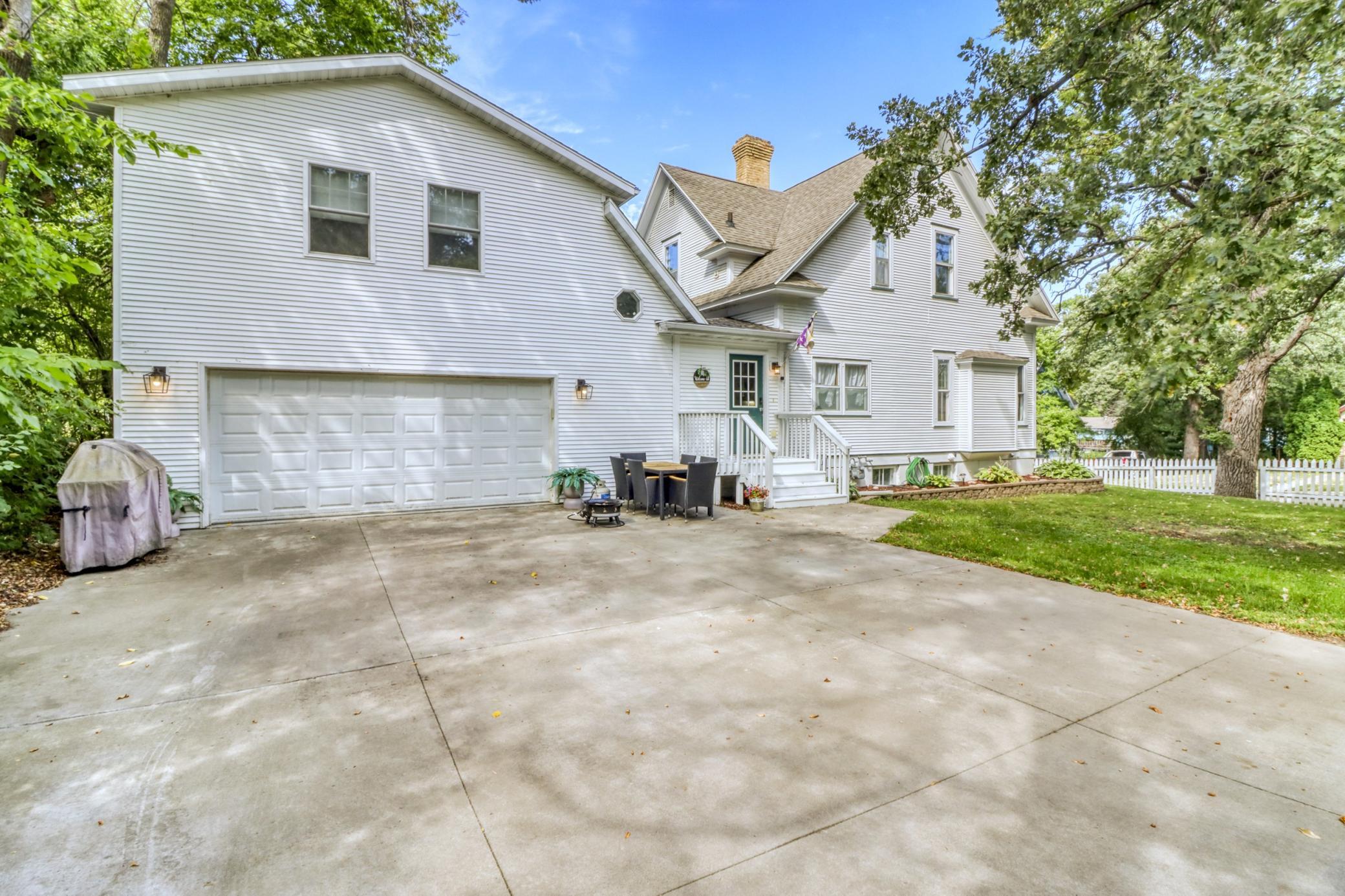 main property photo 56