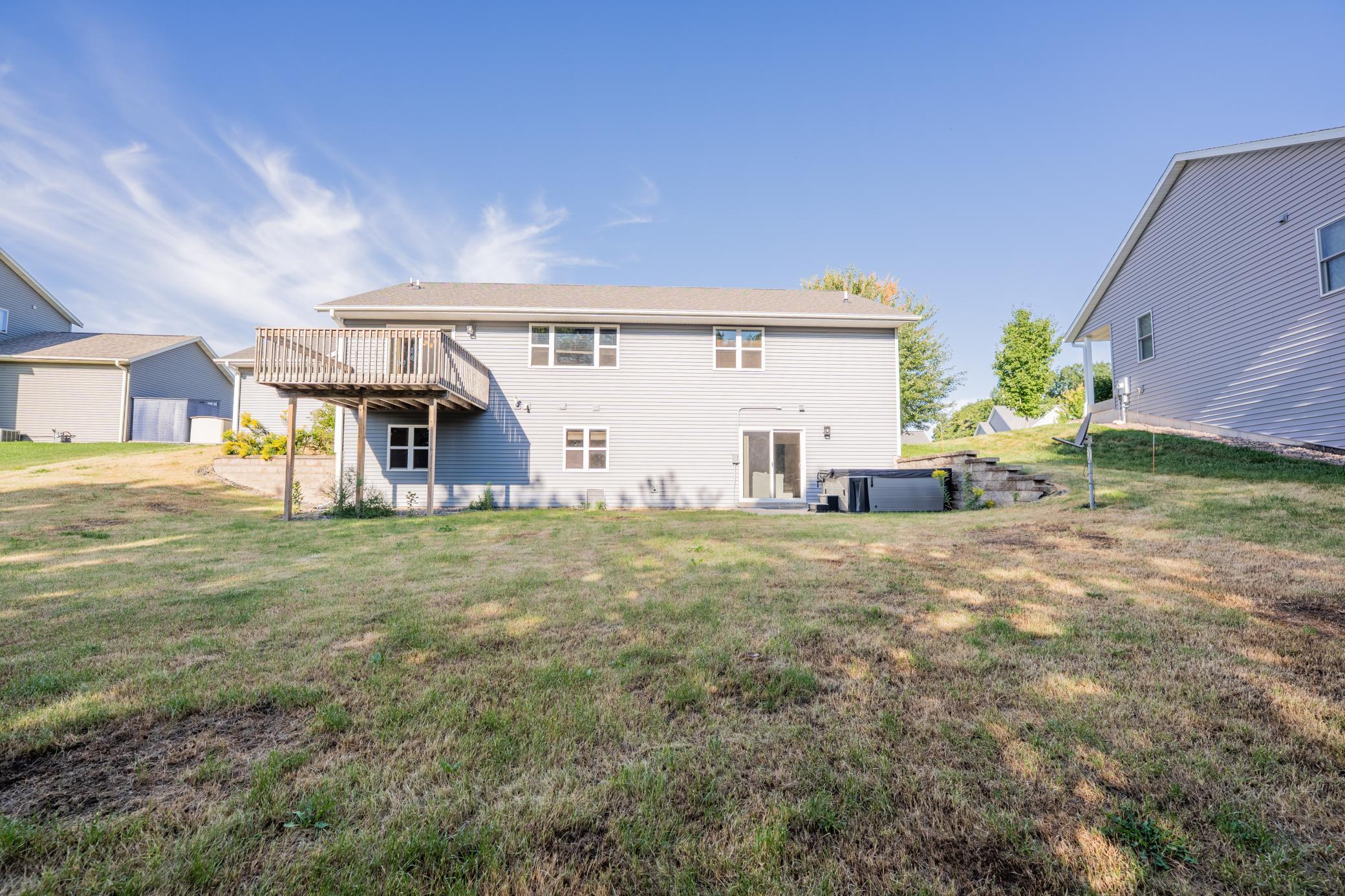 main property photo 50