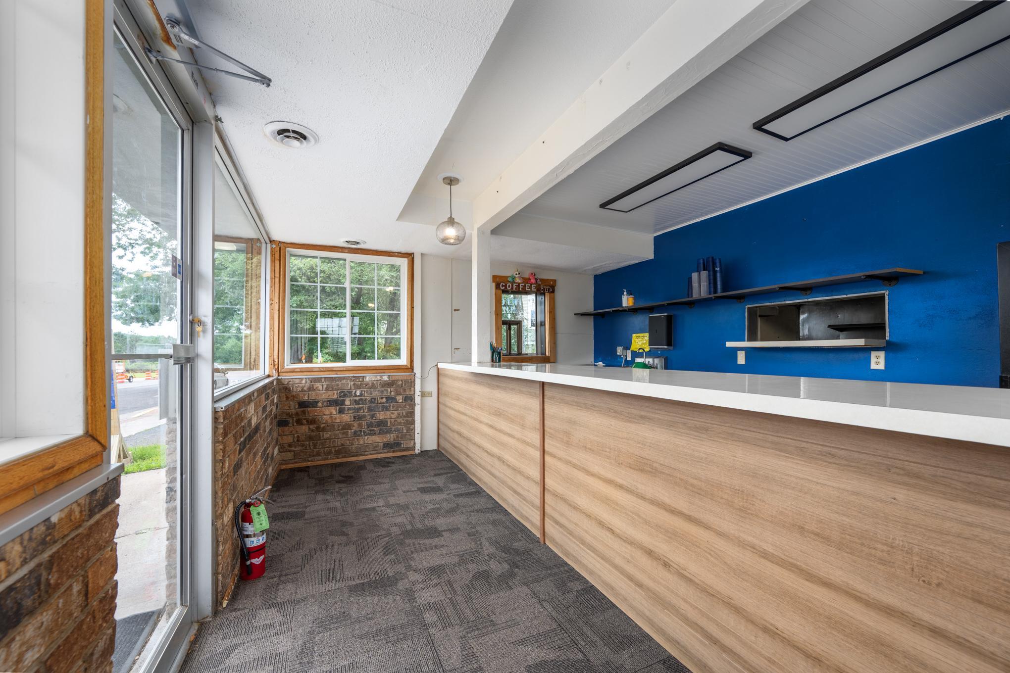 main property photo 13