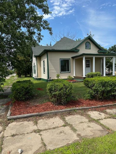 main property photo 40