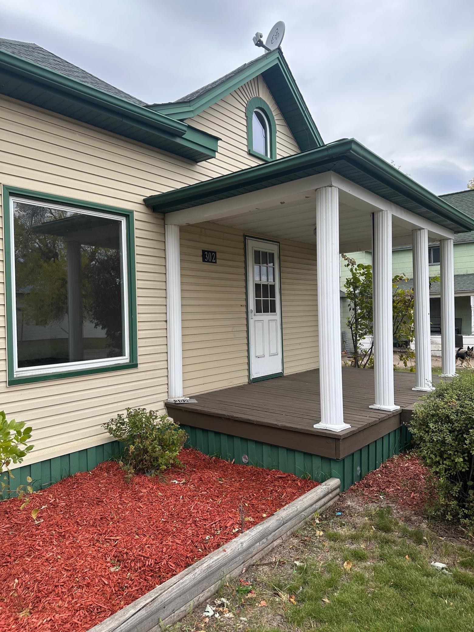 main property photo 41