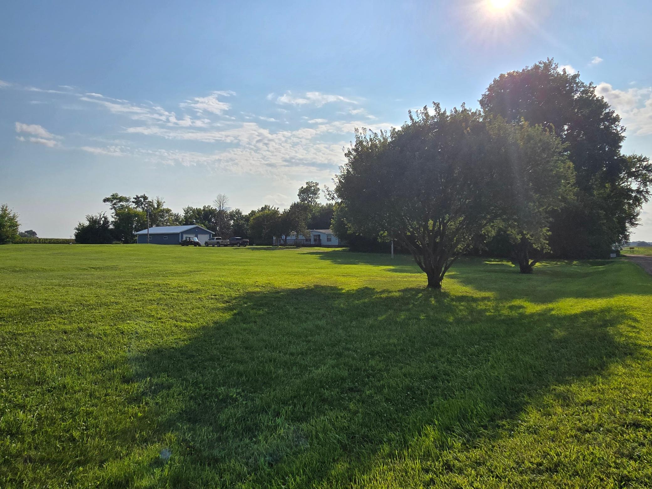 main property photo 8