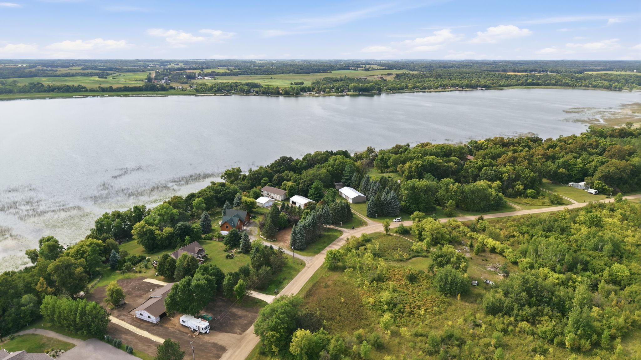 main property photo 6