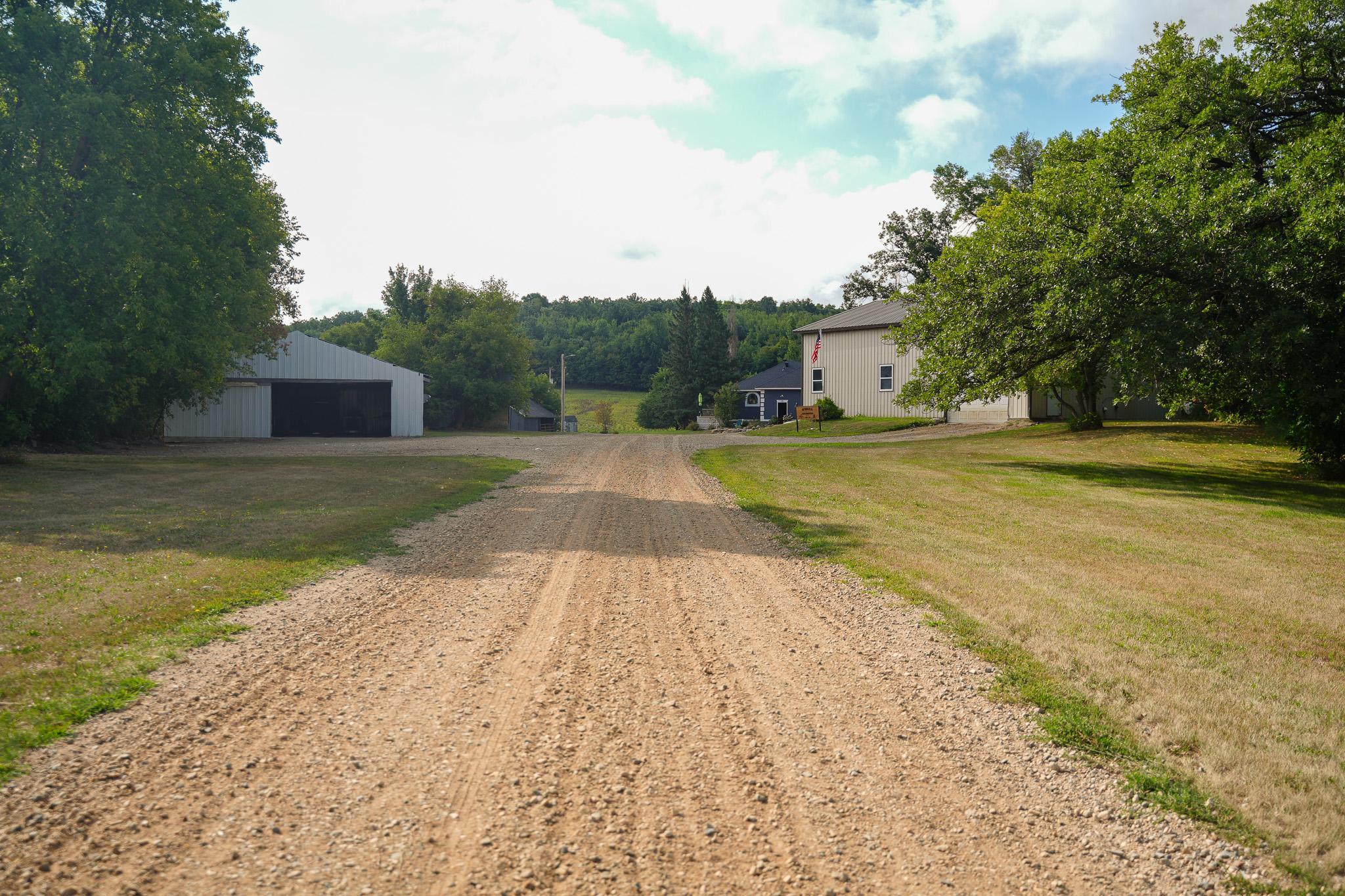main property photo 30