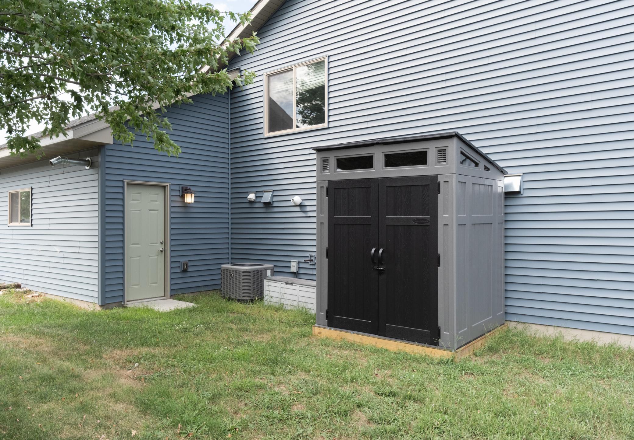 main property photo 64