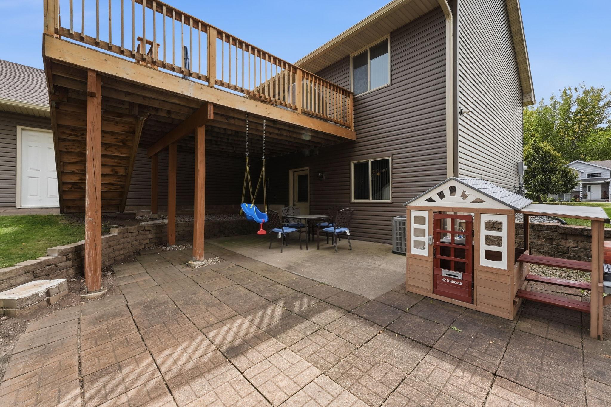 main property photo 50