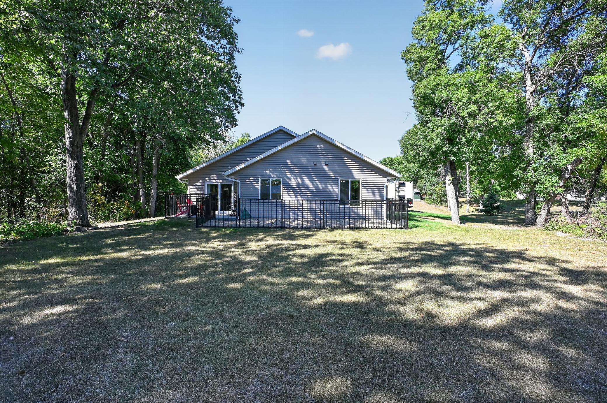 main property photo 45