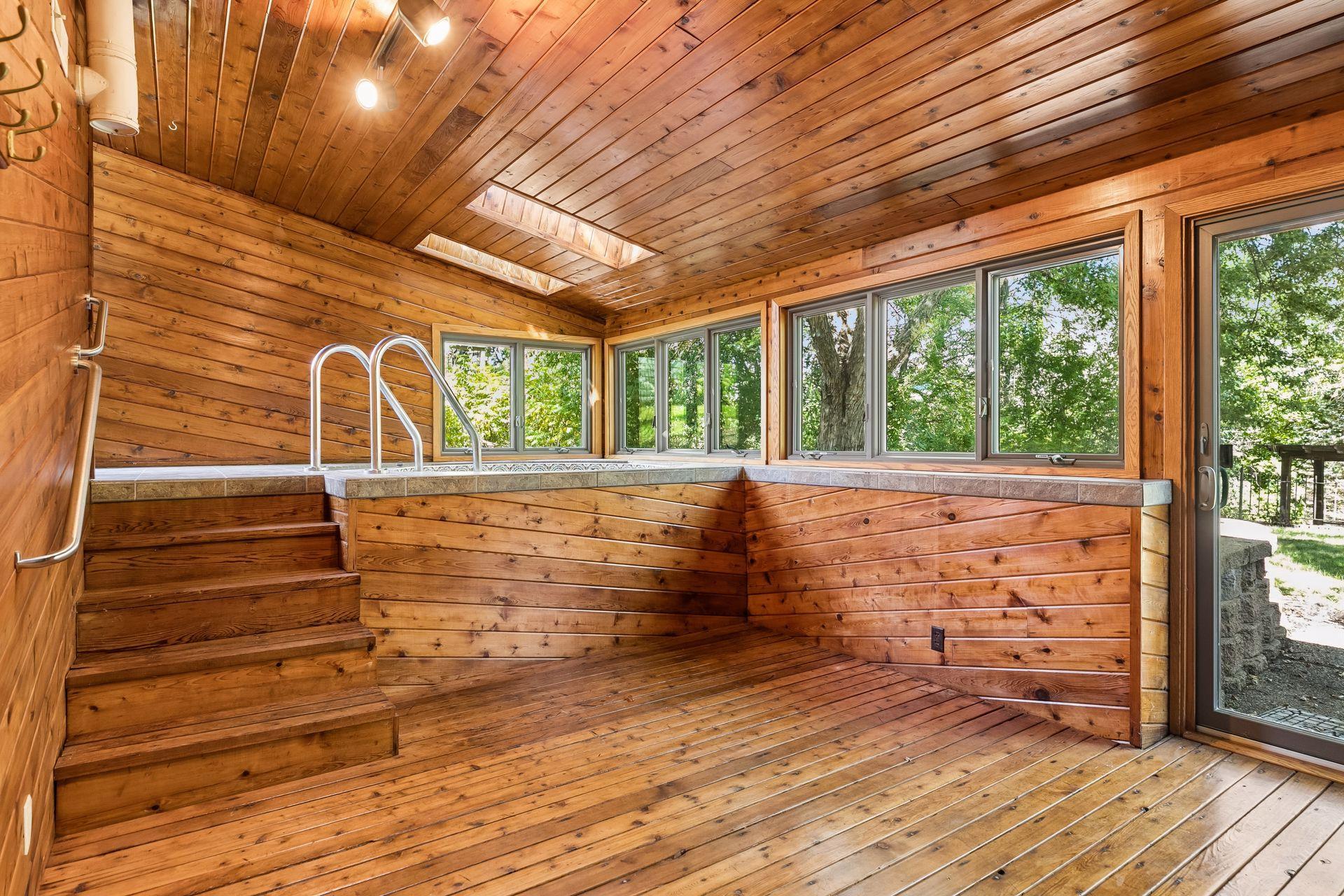 main property photo 41