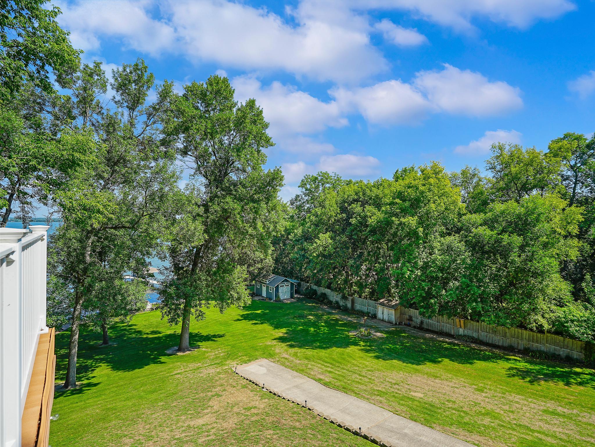 main property photo 19