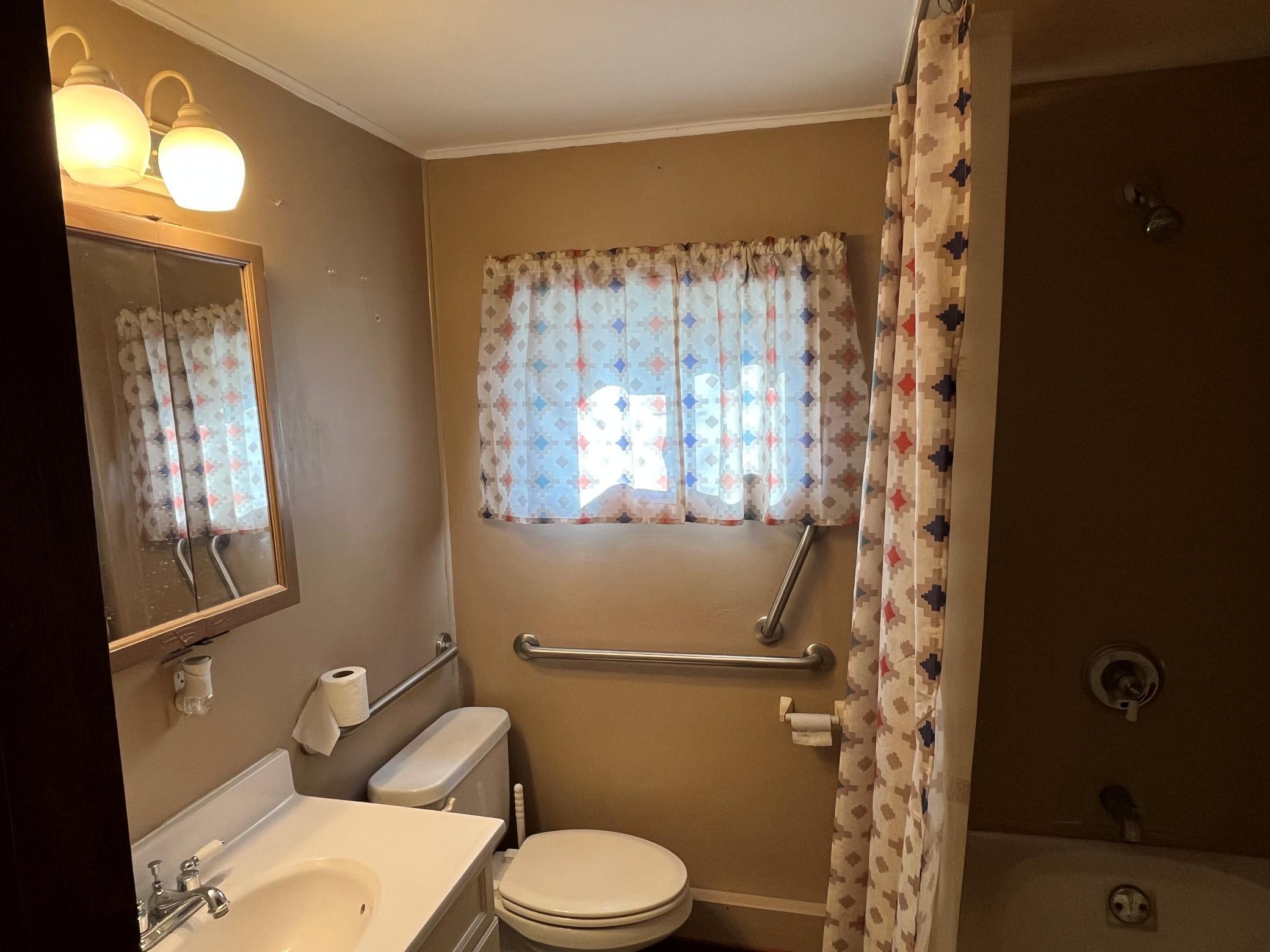 main property photo 5