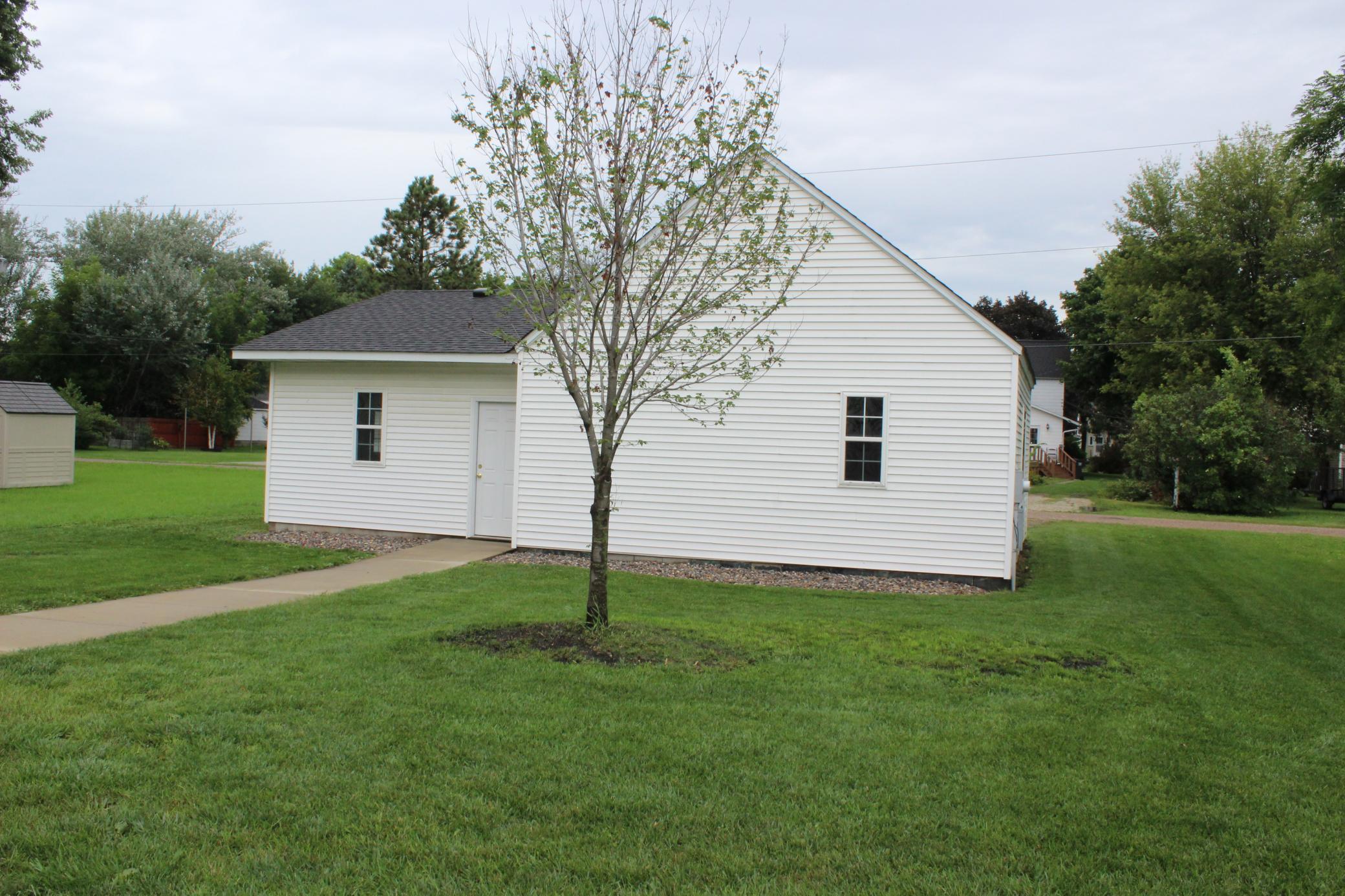 main property photo 5