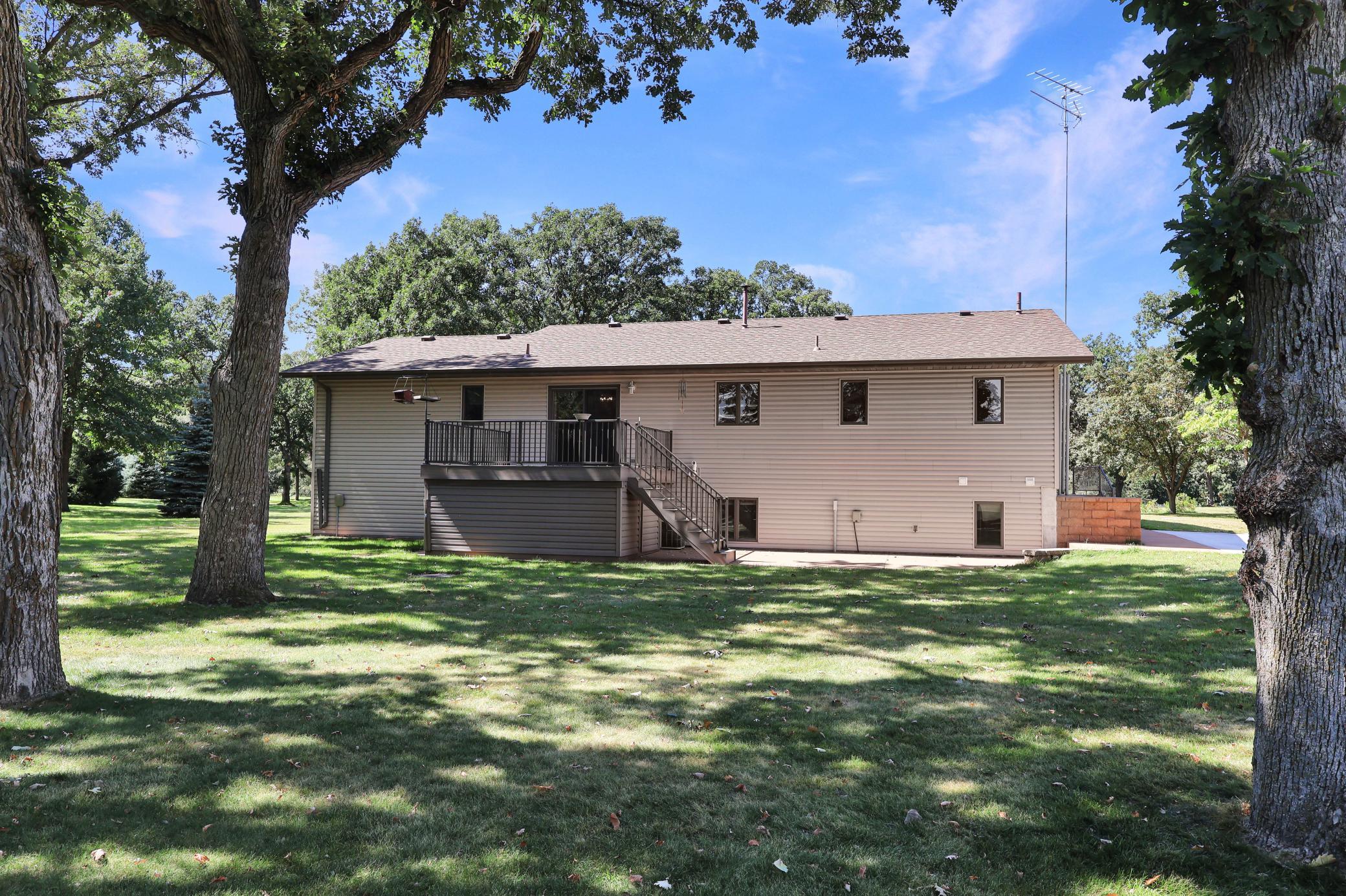 main property photo 23