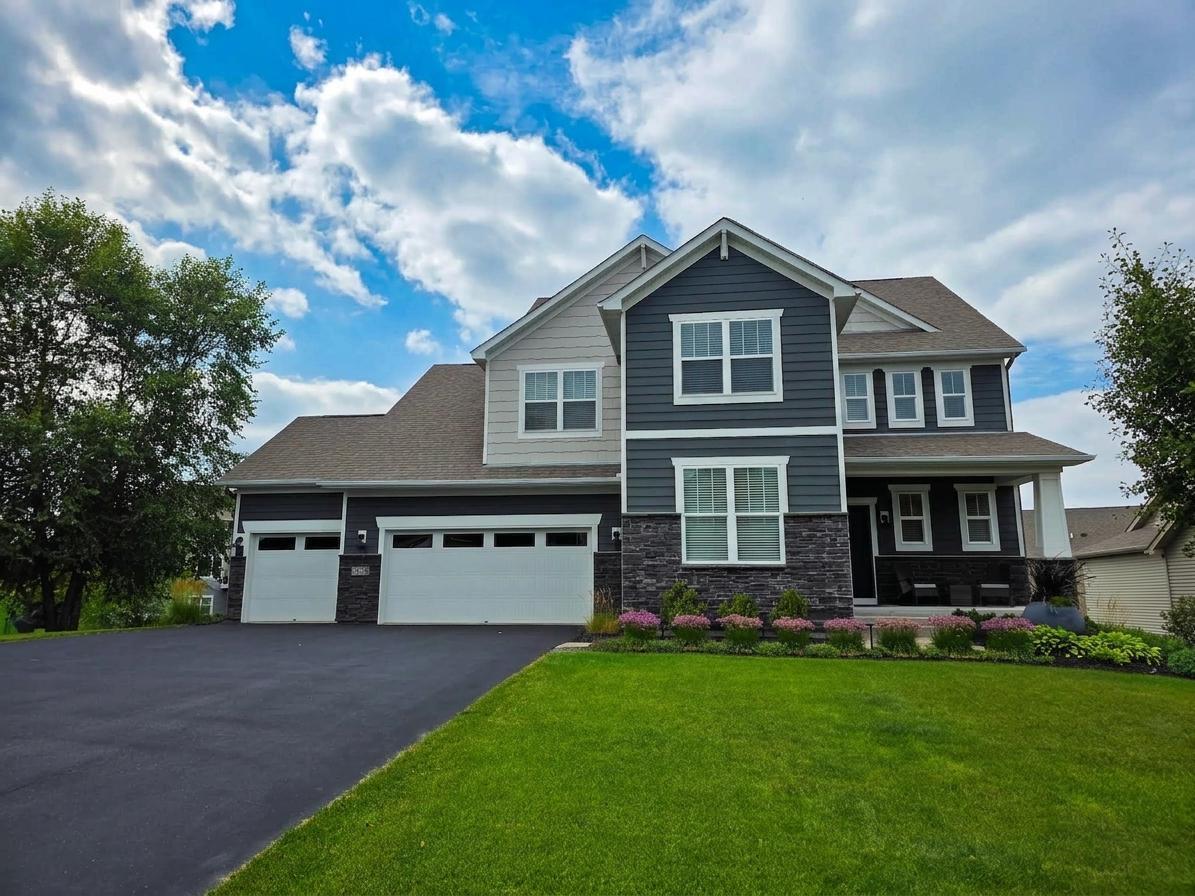 main property photo 0