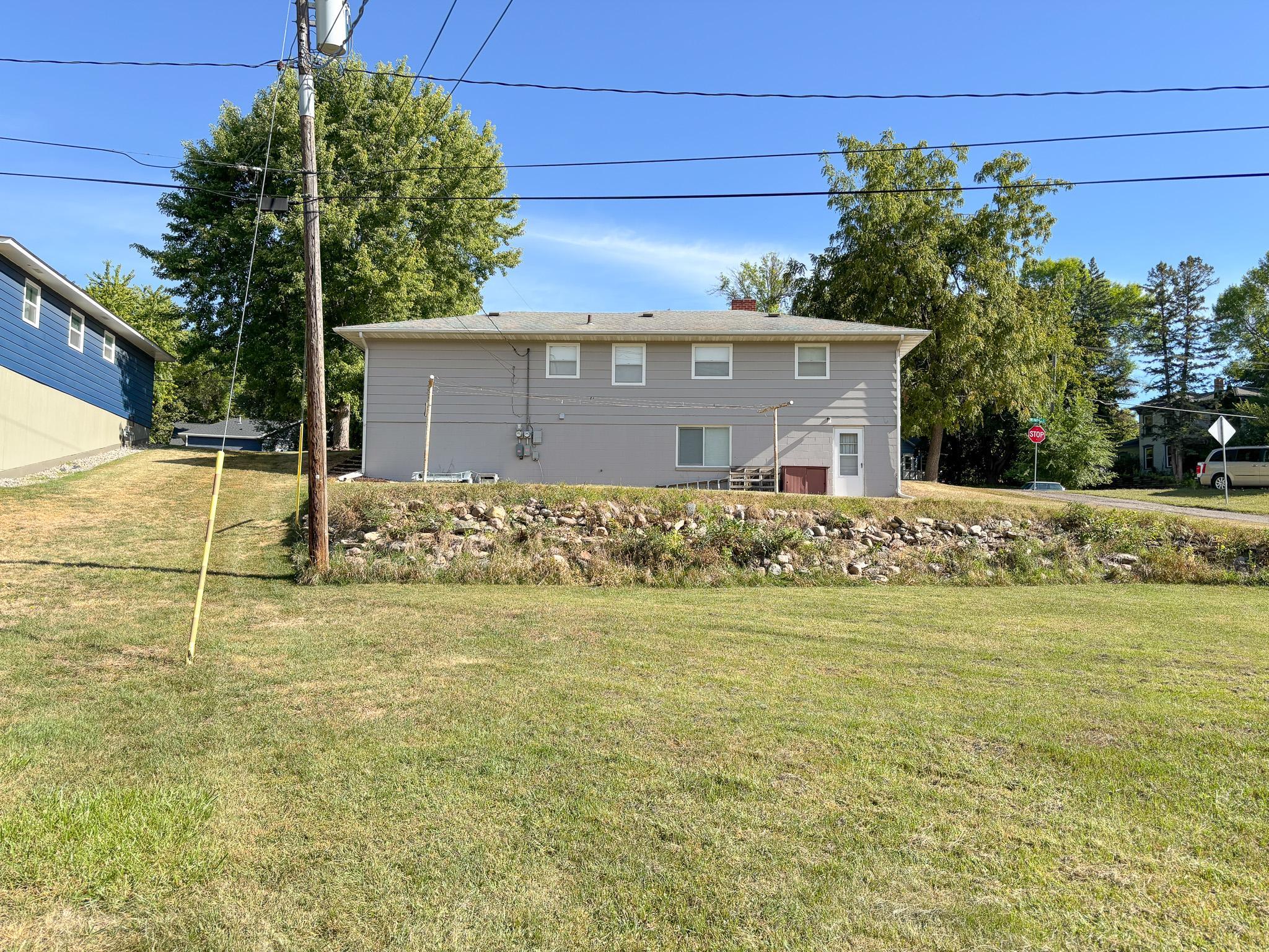 main property photo 36