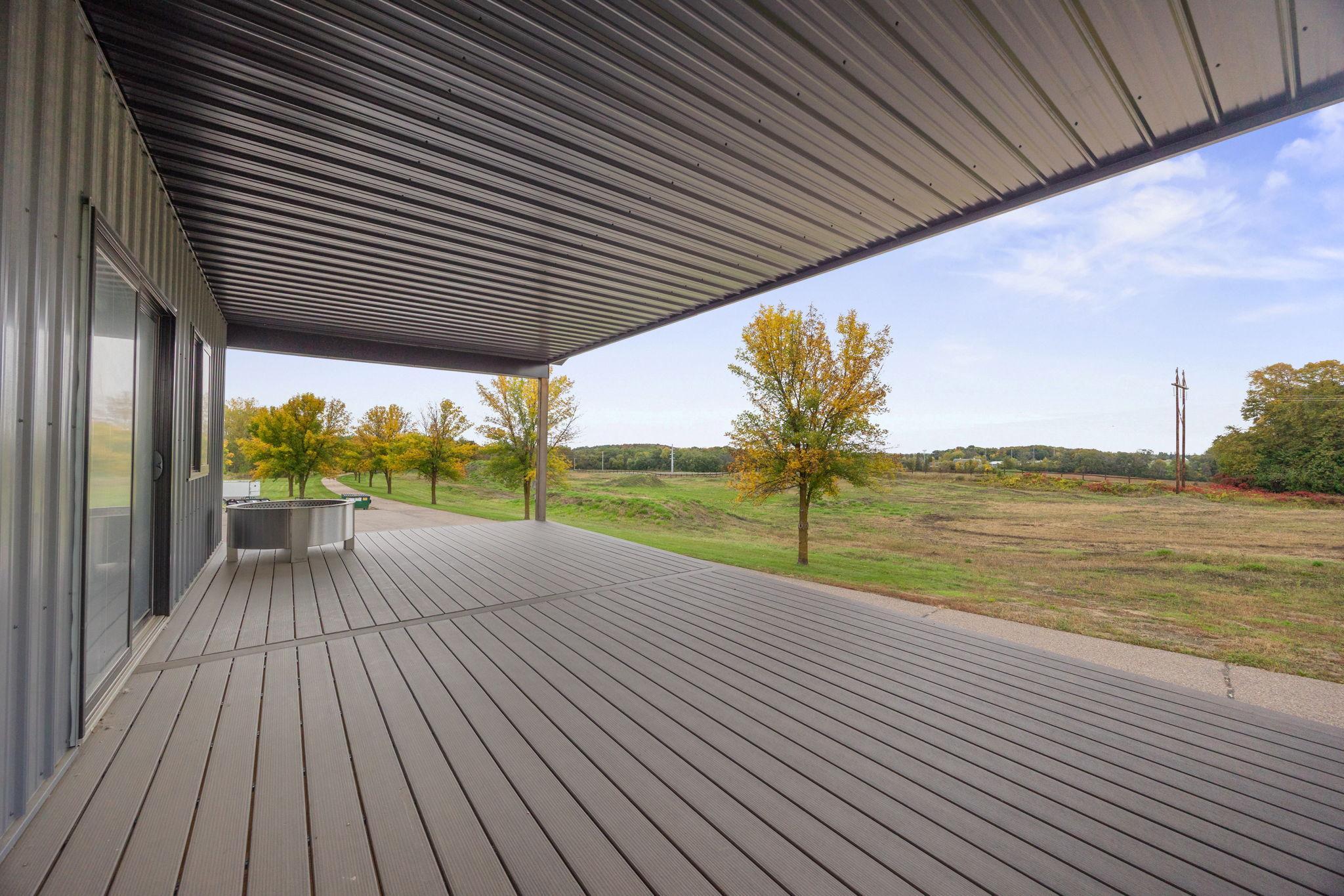 main property photo 40