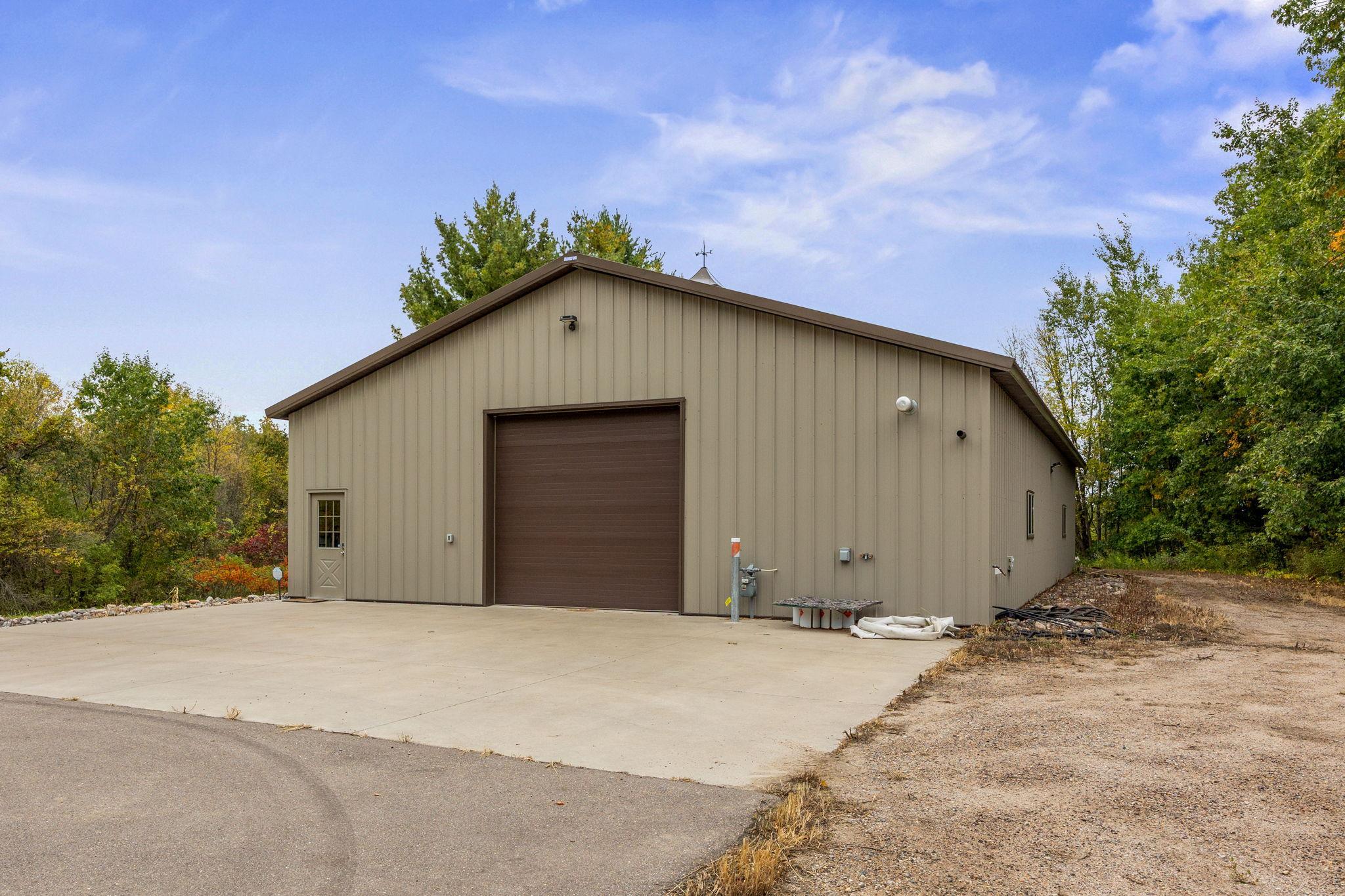 main property photo 43