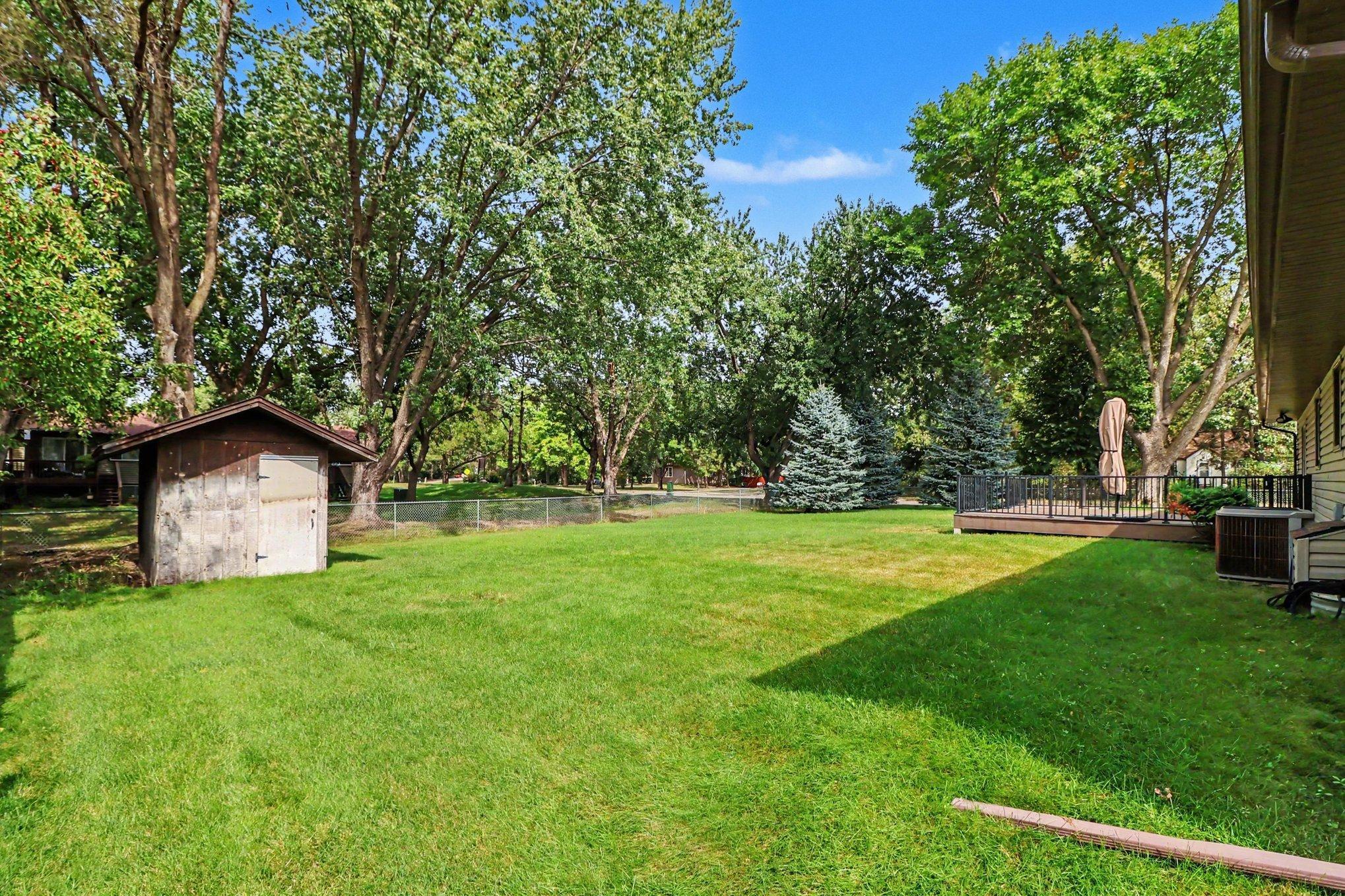 main property photo 23