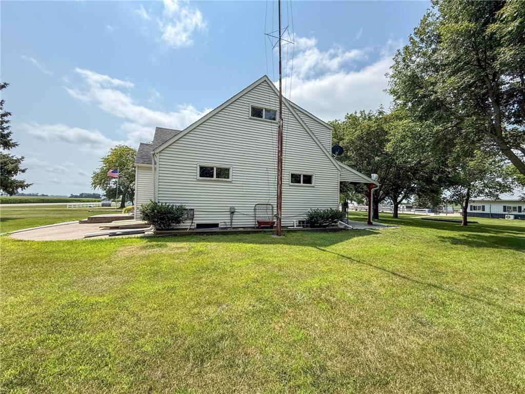 main property photo 49