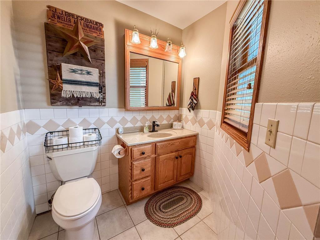 main property photo 60