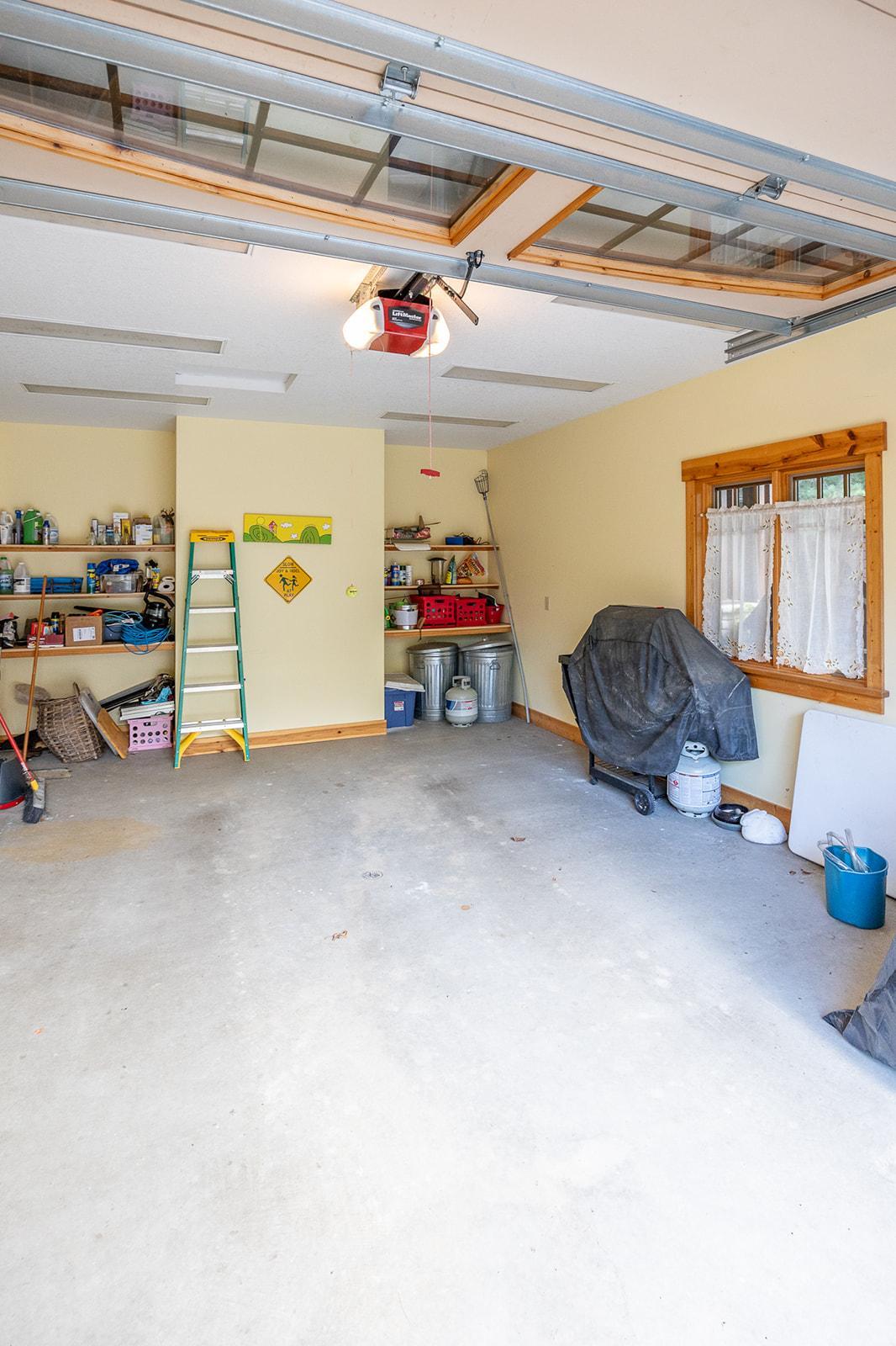 main property photo 76