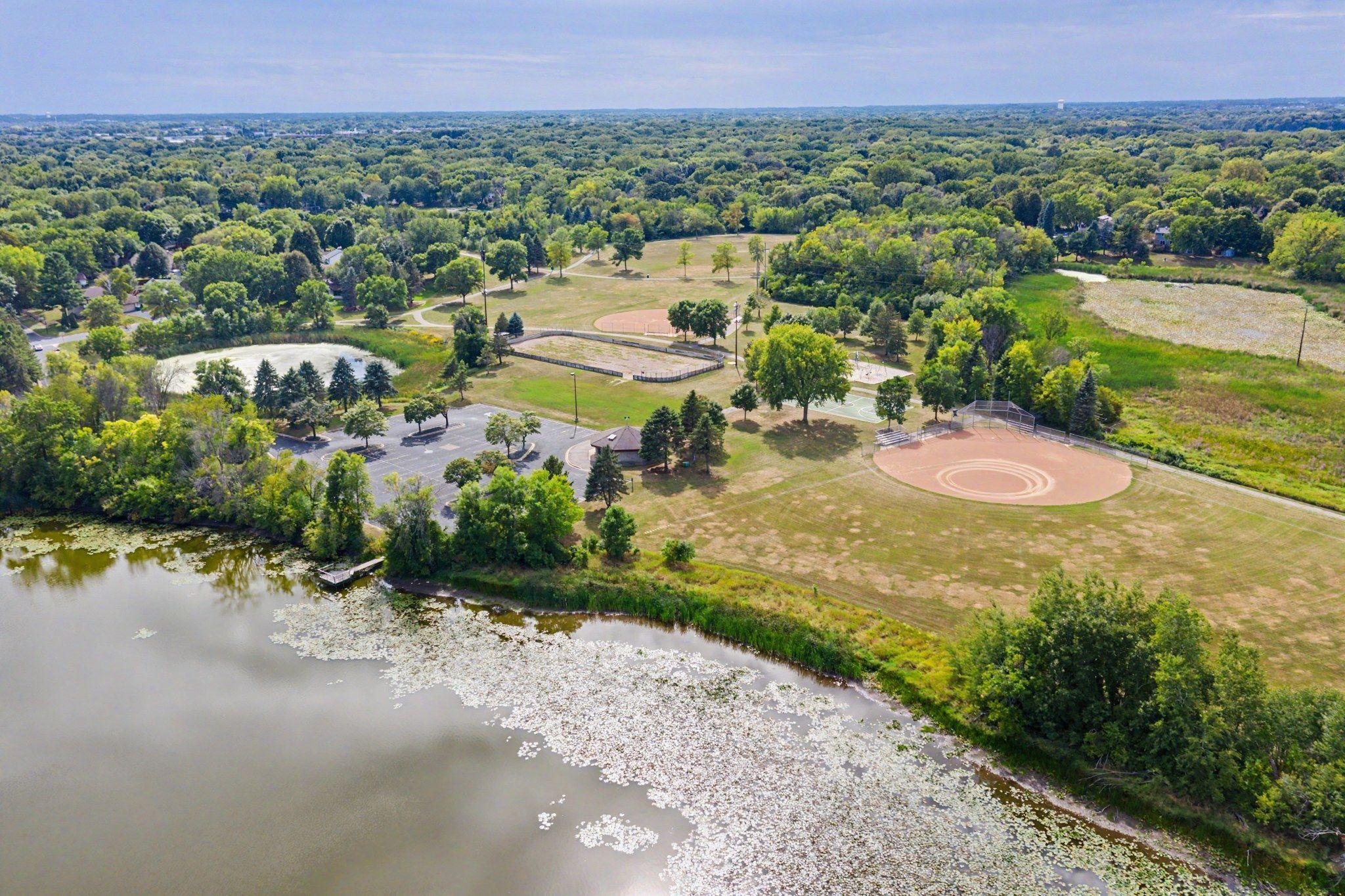 main property photo 23