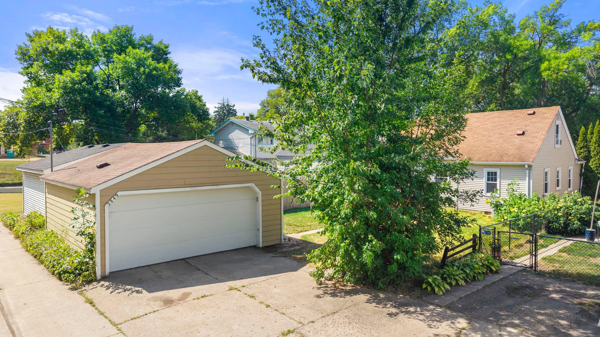 main property photo 62