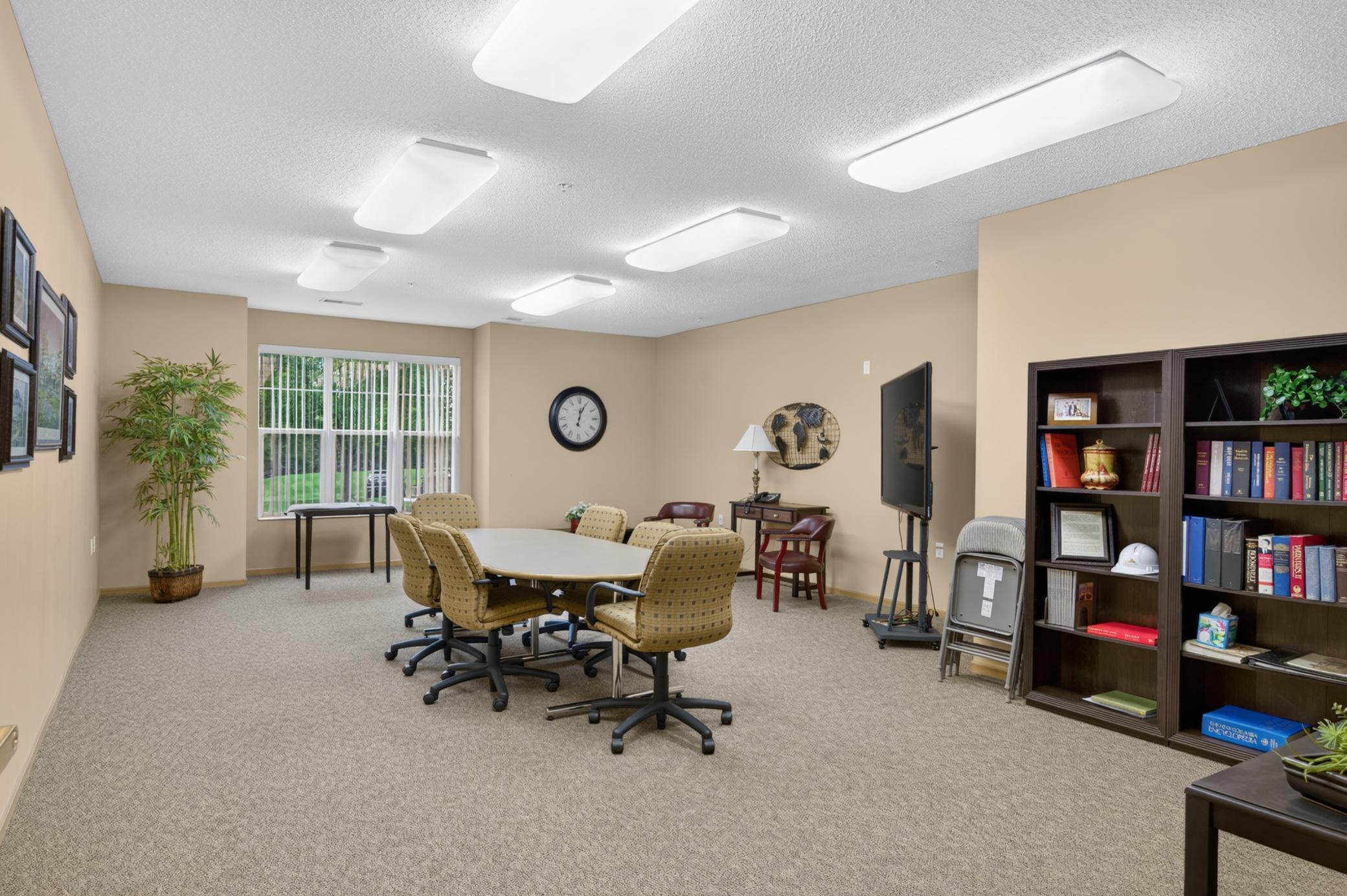 main property photo 24