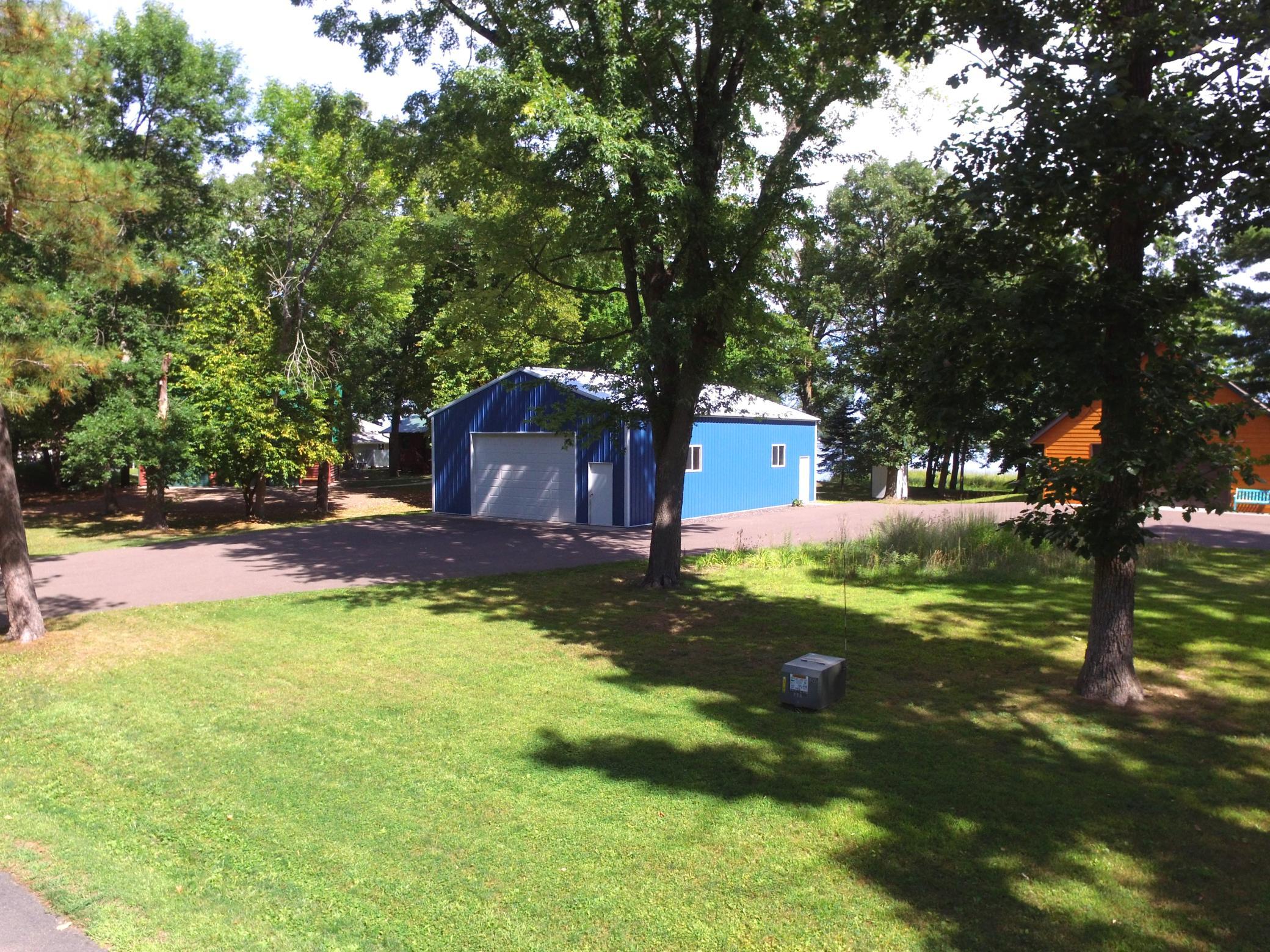 main property photo 39