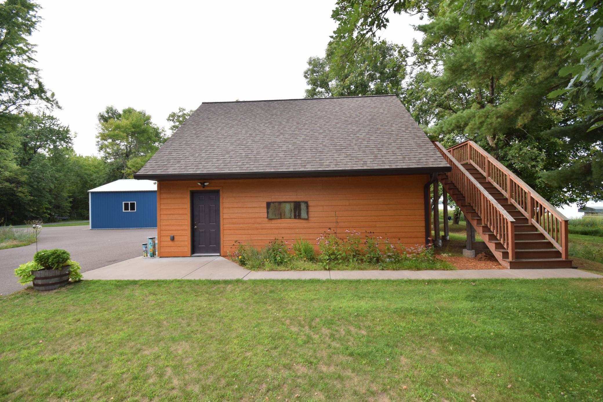 main property photo 91