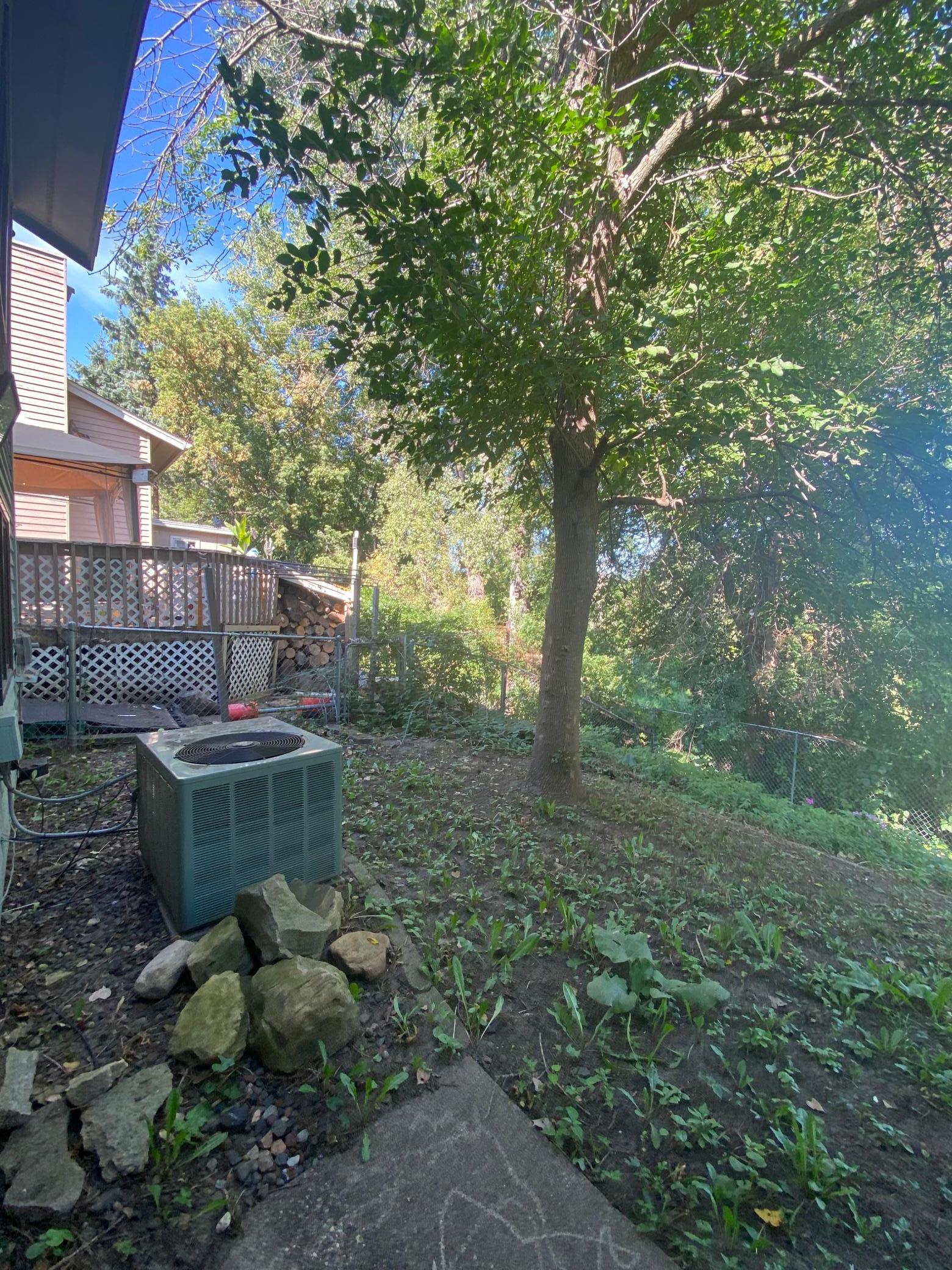 main property photo 11