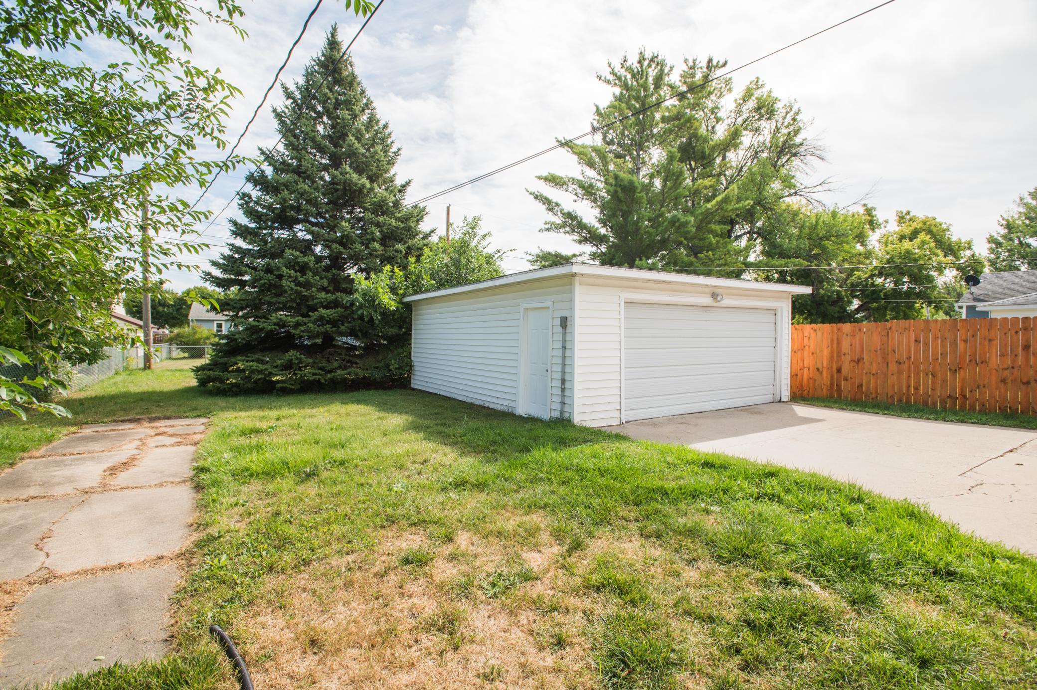 main property photo 46