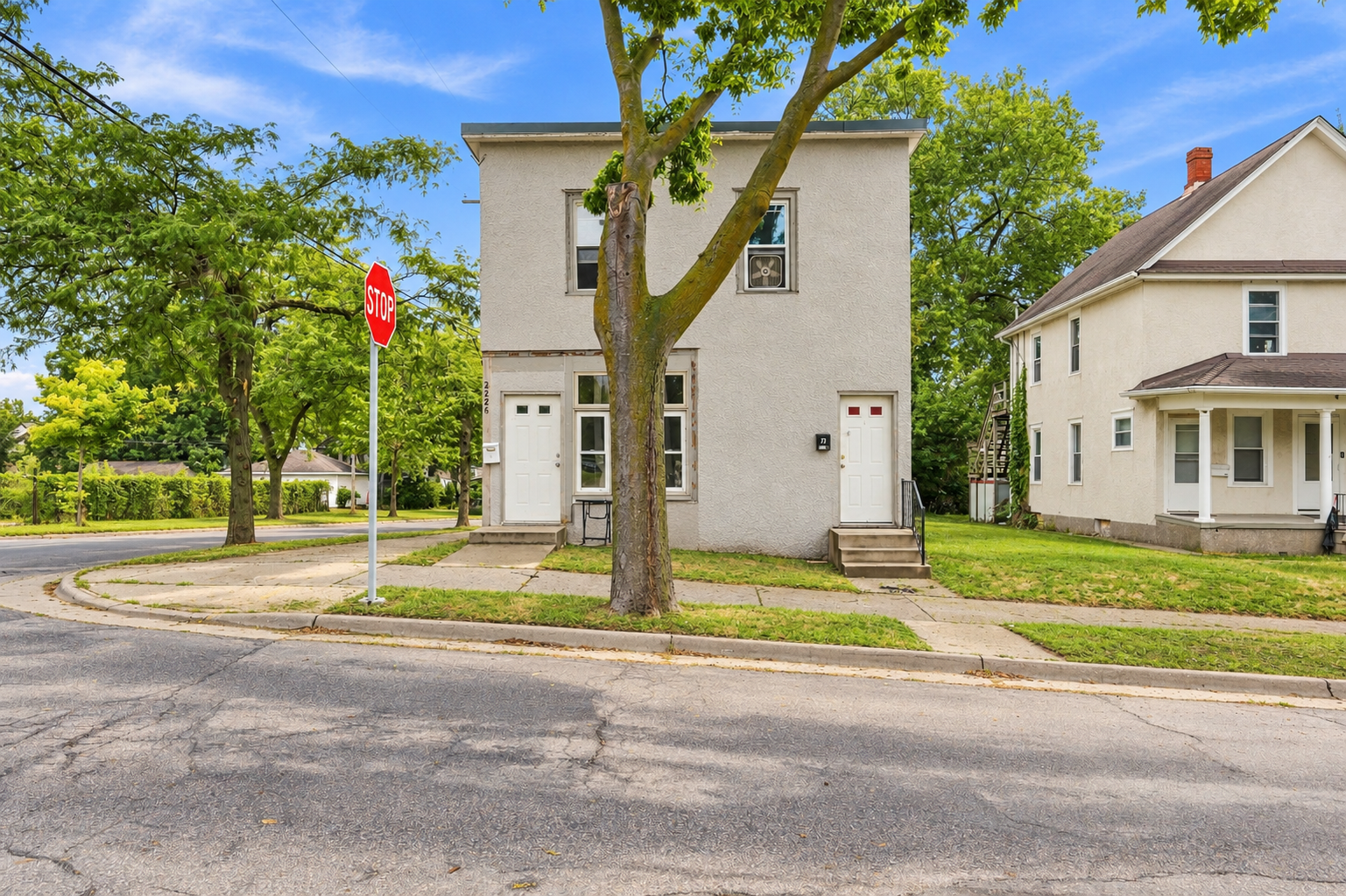 main property photo 1