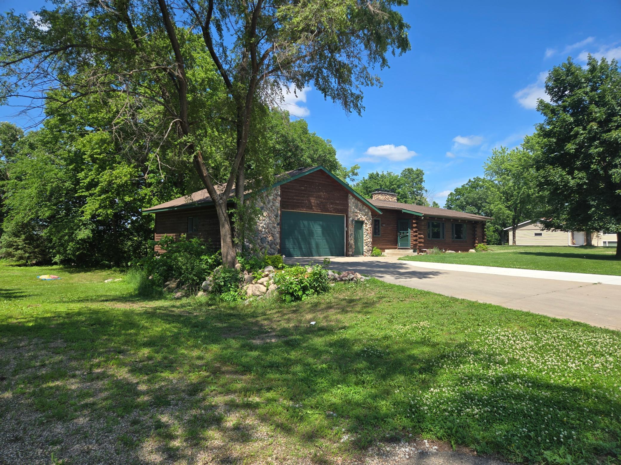 main property photo 40