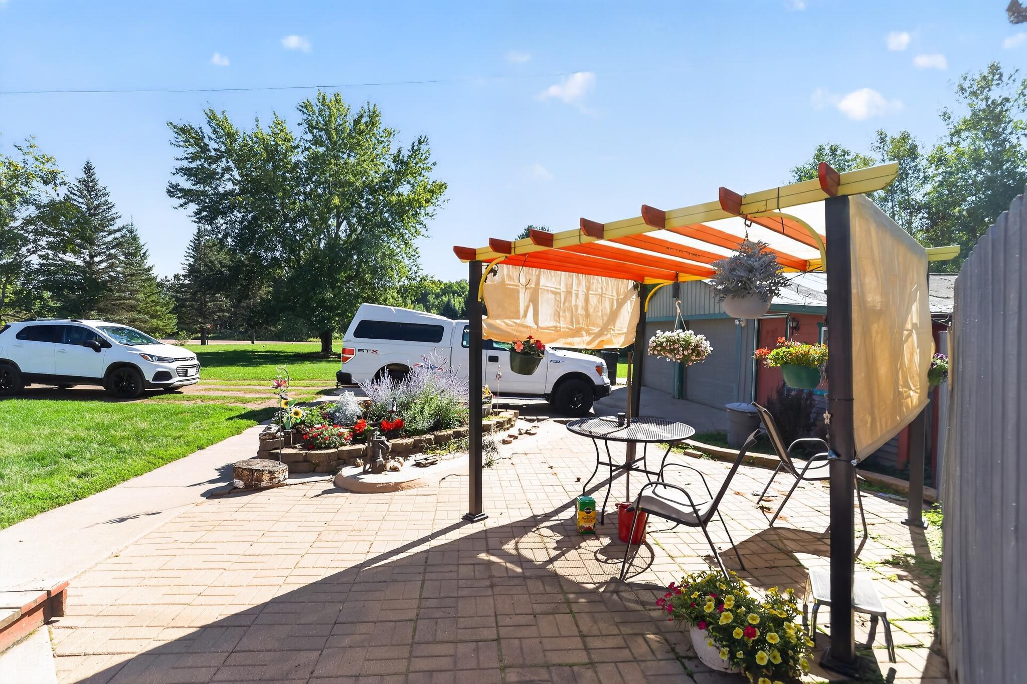 main property photo 21