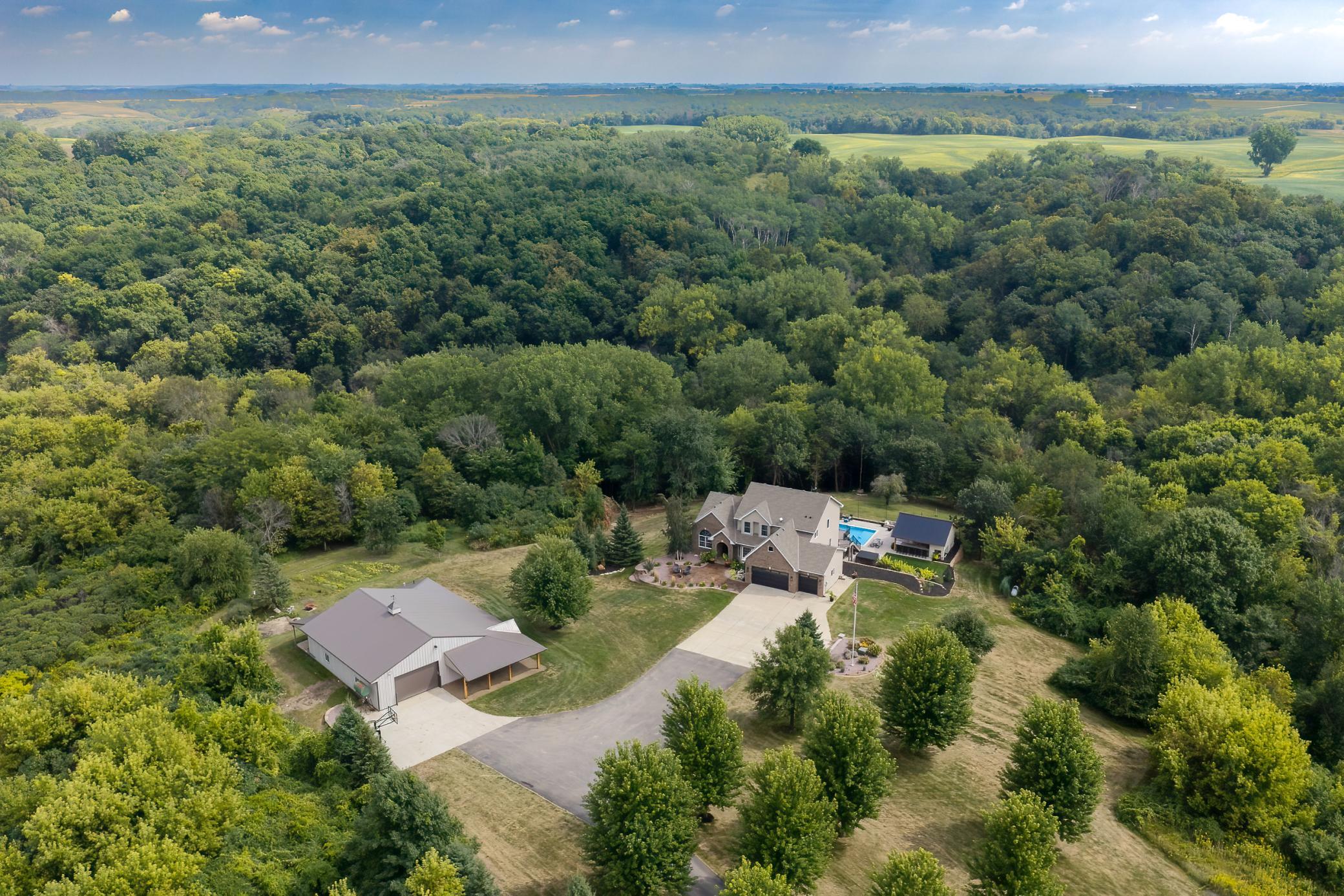 main property photo 0