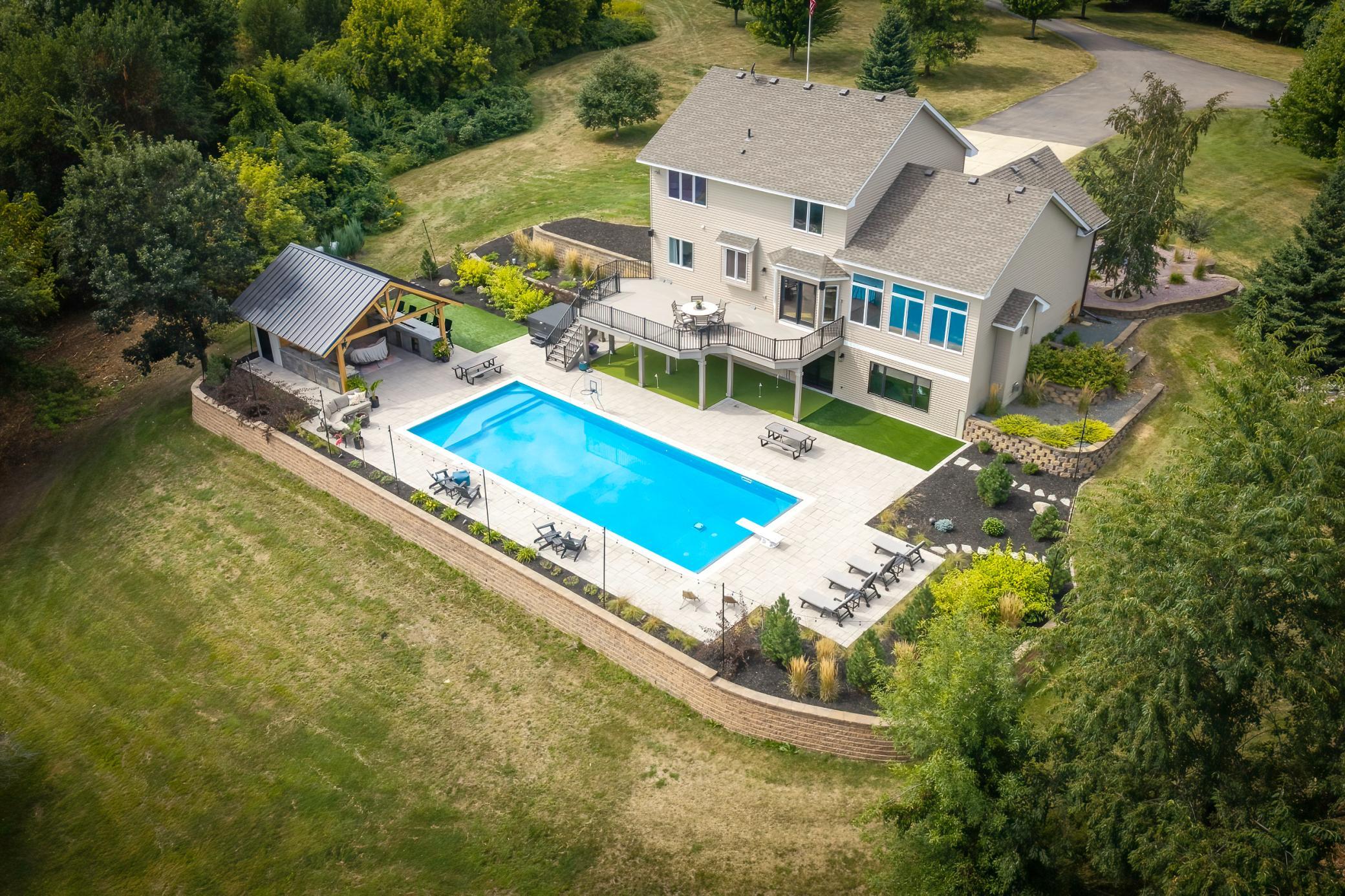 main property photo 47