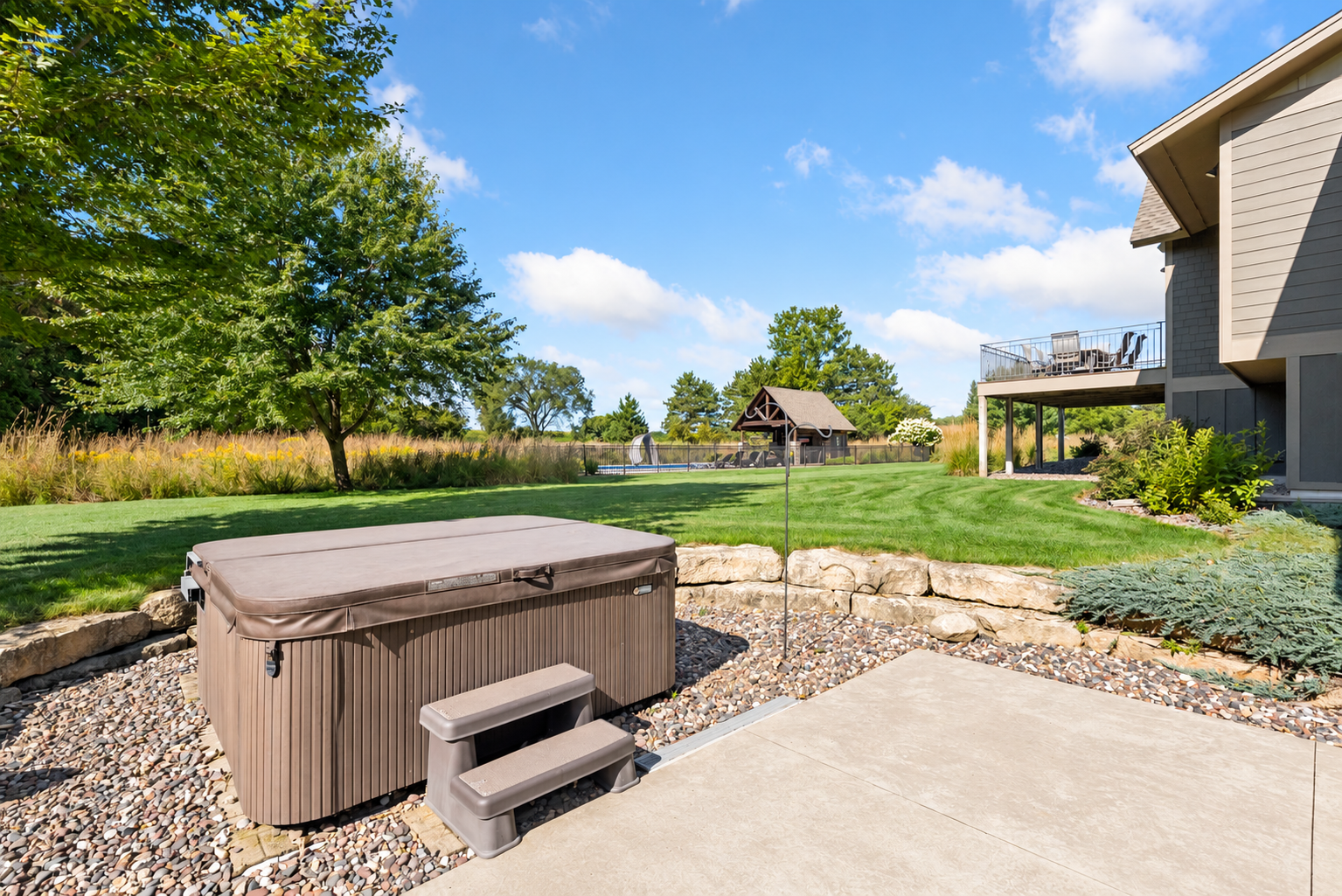 main property photo 42