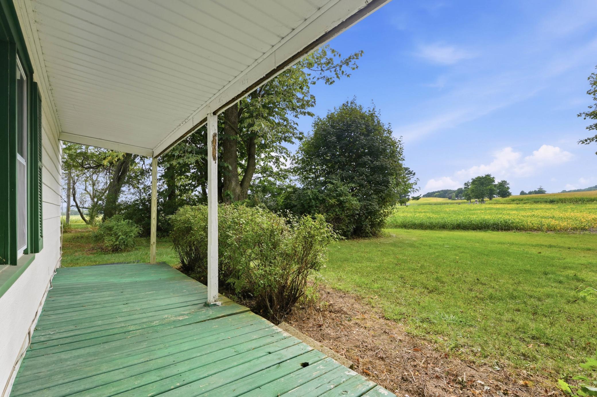 main property photo 32